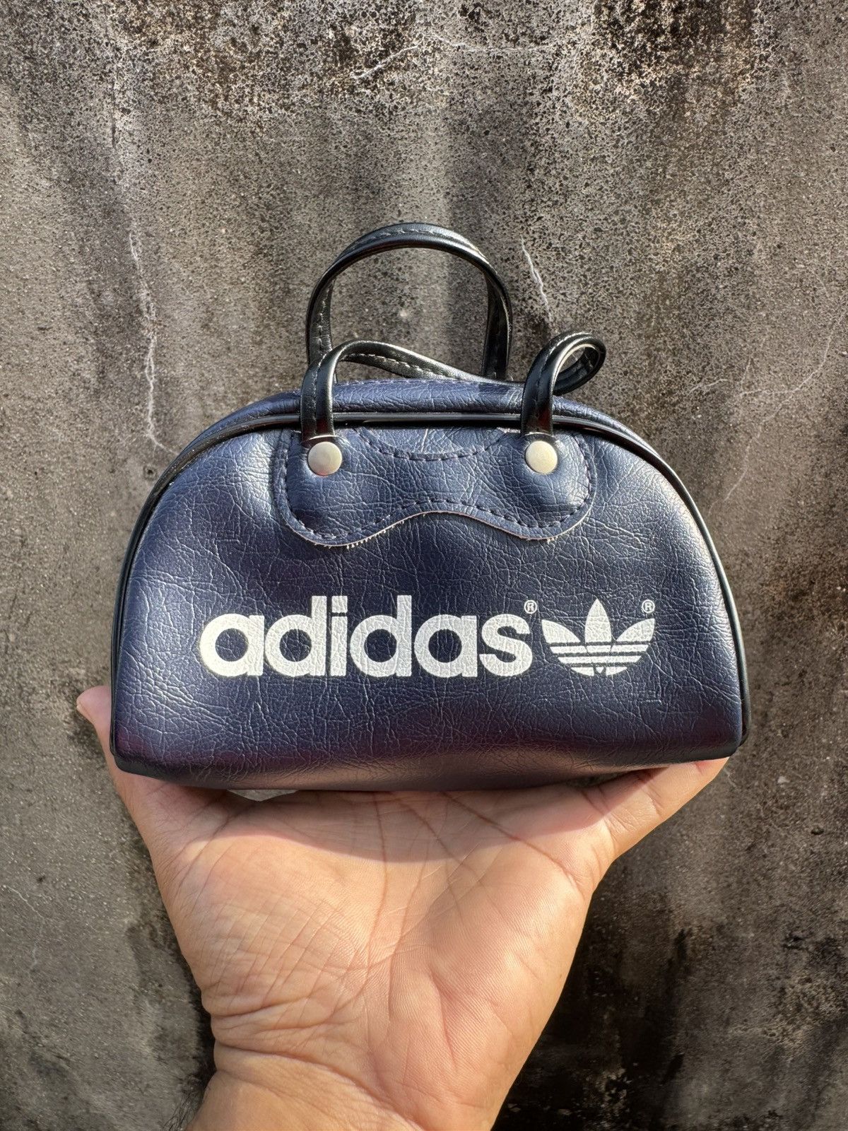 Adidas × Vintage Adidas 80s vintage bowling small handle bag