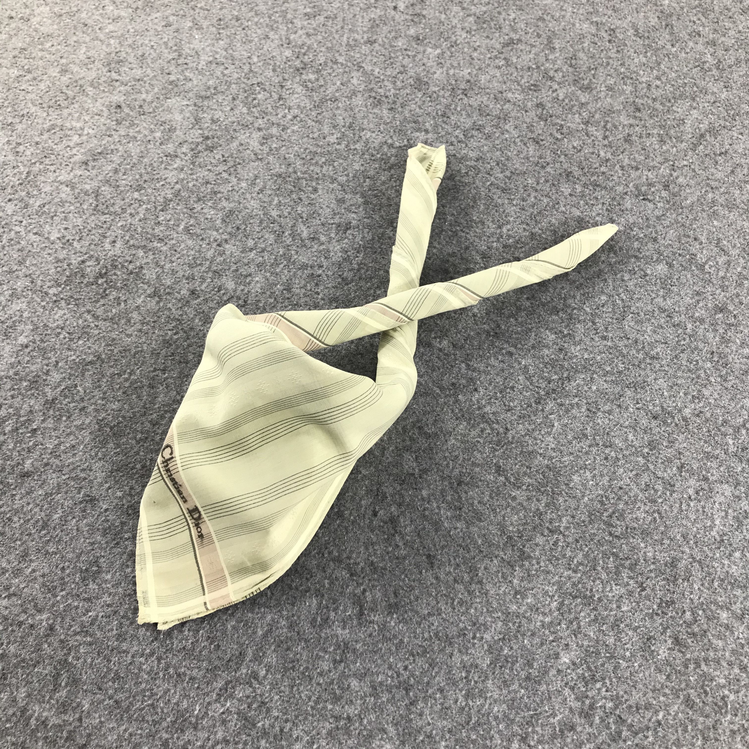 Christian Dior Monsieur Christian Dior Handkerchief Neckerchief Bandana H468 Size ONE SIZE - 2 Thumbnail