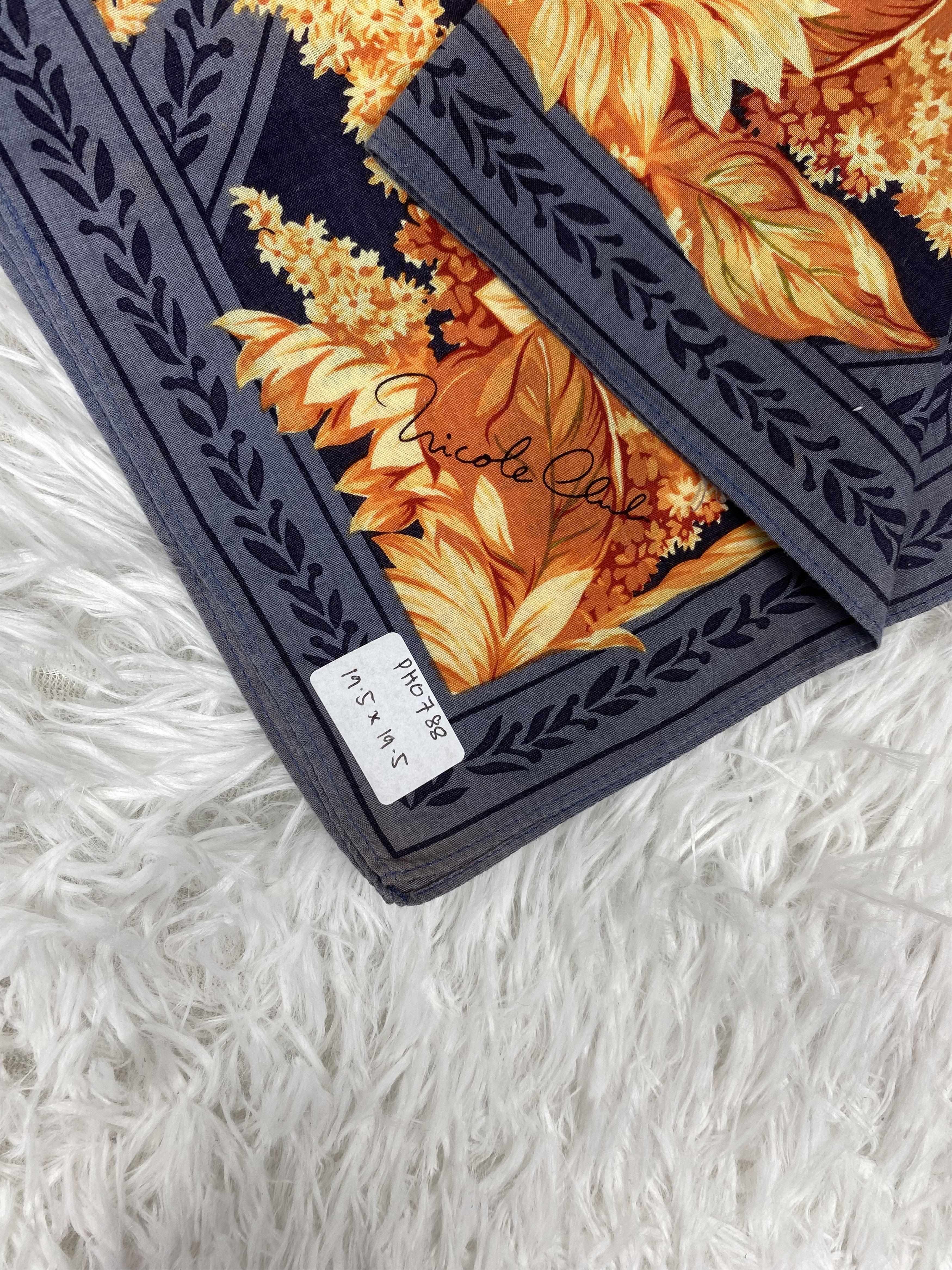 Nicole Club × Vintage Vintage Nicole Club Handkerchief Neckerchief PH0788 Size ONE SIZE - 2 Thumbnail