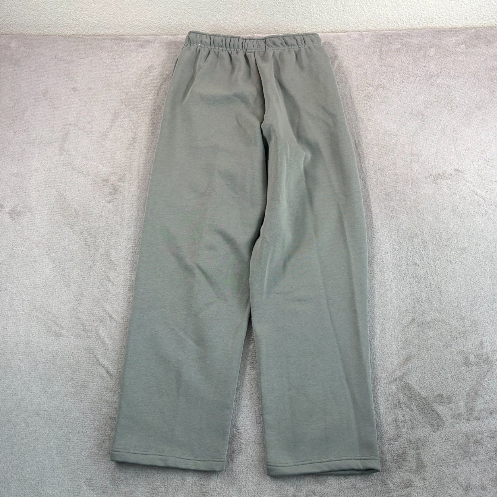 Nike Nike Standard Issue Therma-FIT Brushed Open-Hem Basketball Pants Men Small NWOT Size US 29 - 4 Thumbnail