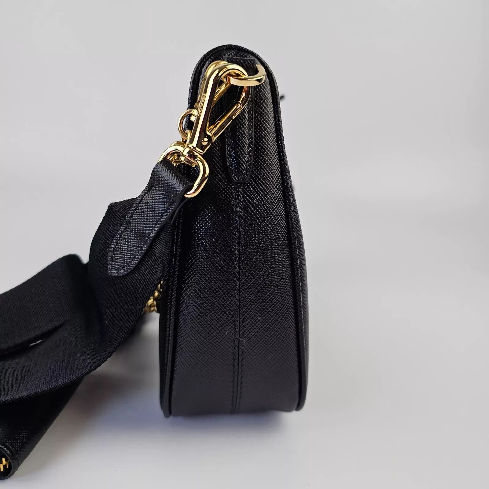 Prada PRADA Re-Edition 2005 Black Saffiano Shoulder Bag New Size ONE SIZE - 3 Thumbnail