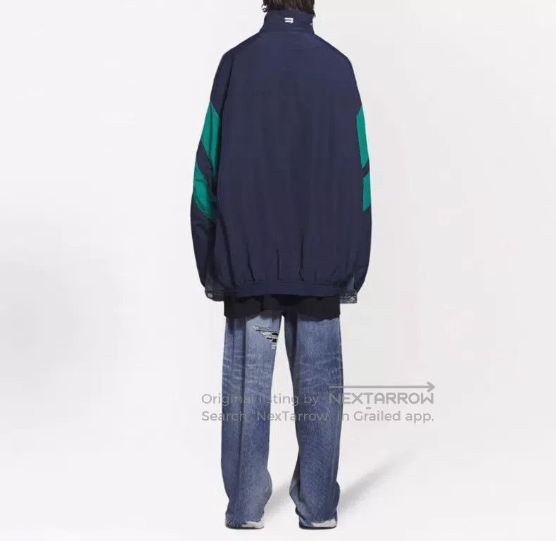 Balenciaga Balenciaga Denim Front and Back Patched Jacket Size US M / EU 48-50 / 2 - 4 Thumbnail
