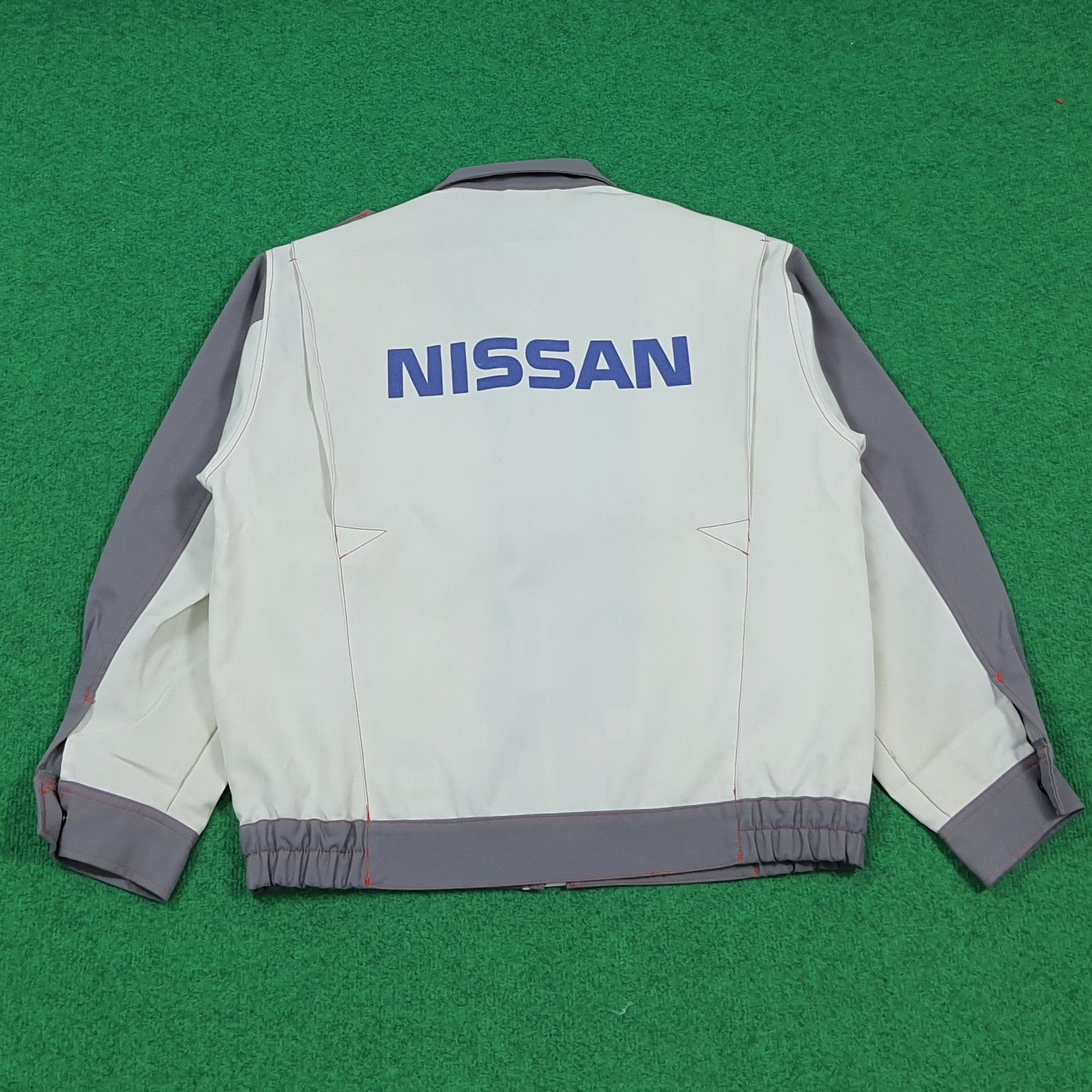Japanese Brand Vintage NISSAN Mechanics Jacket JDM Patches Workwear C293N7 Size US M / EU 48-50 / 2 - 1 Thumbnail