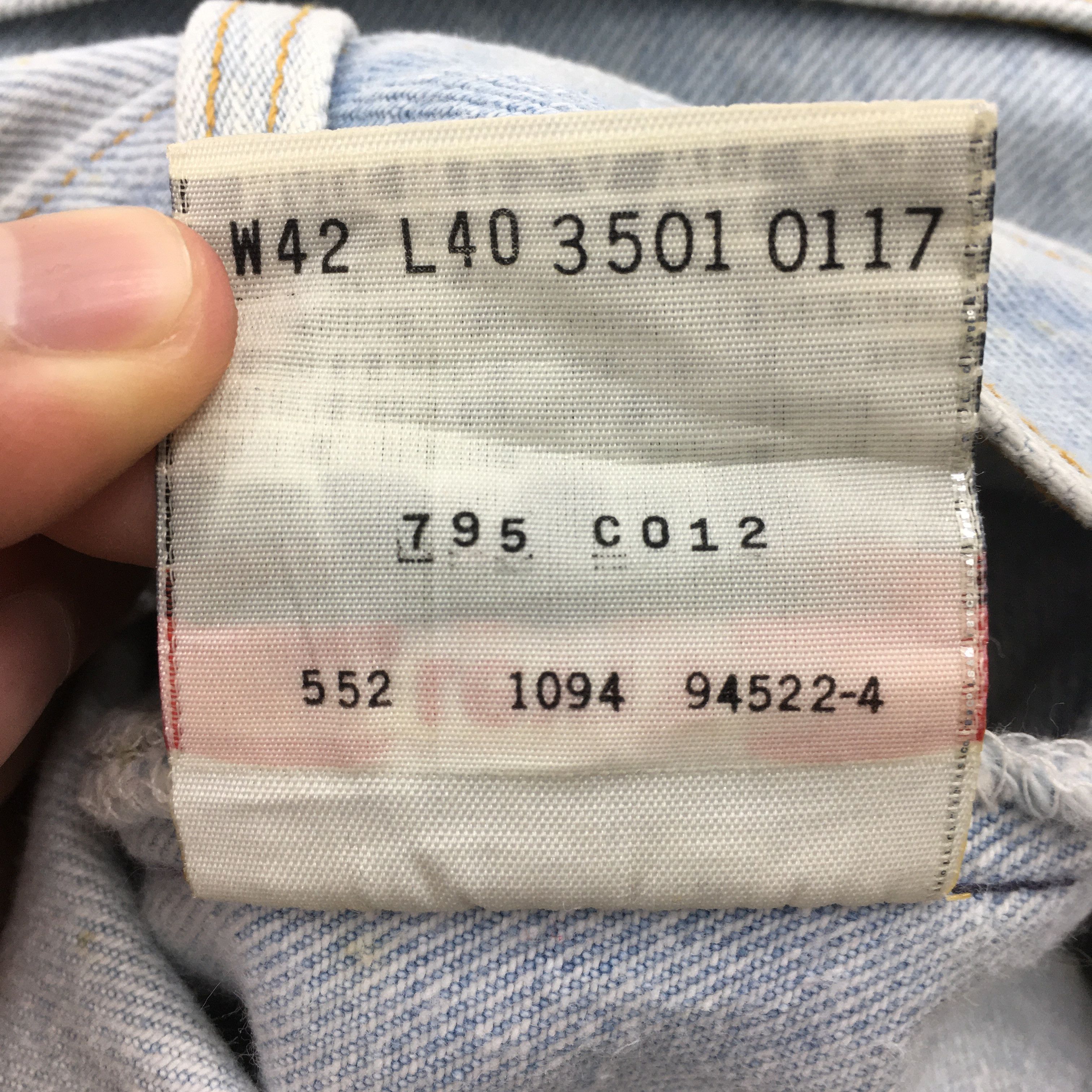 Levi's Size 38x35.5 Vintage 90s Levi's 501 Faded Blue Jeans Size US 30 / EU 46 - 14 Thumbnail