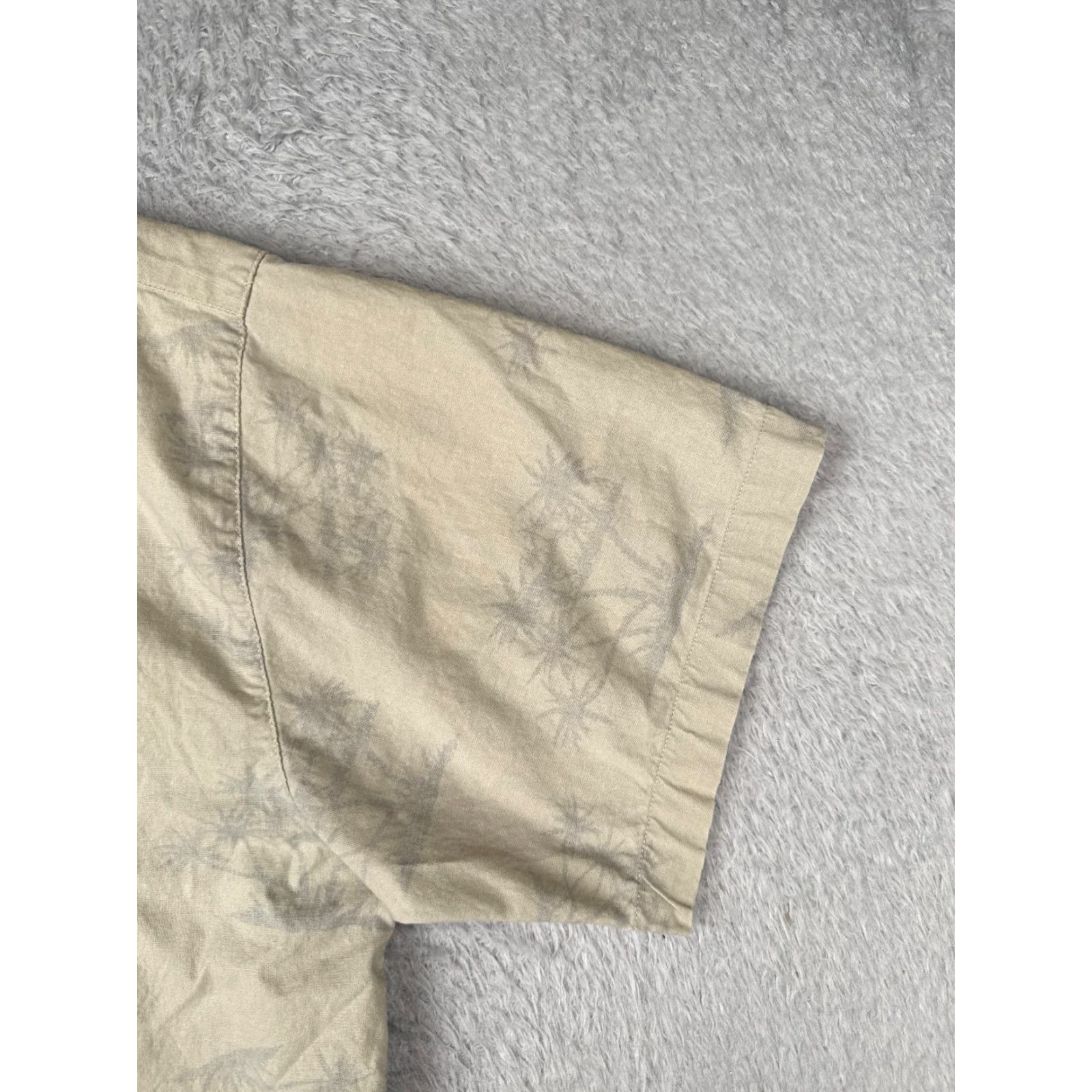 Vintage VINTAGE World Island Shirt Men XL Beige Palm Tree Button Hawaiian 100% Cotton Size US XL / EU 56 / 4 - 2 Thumbnail