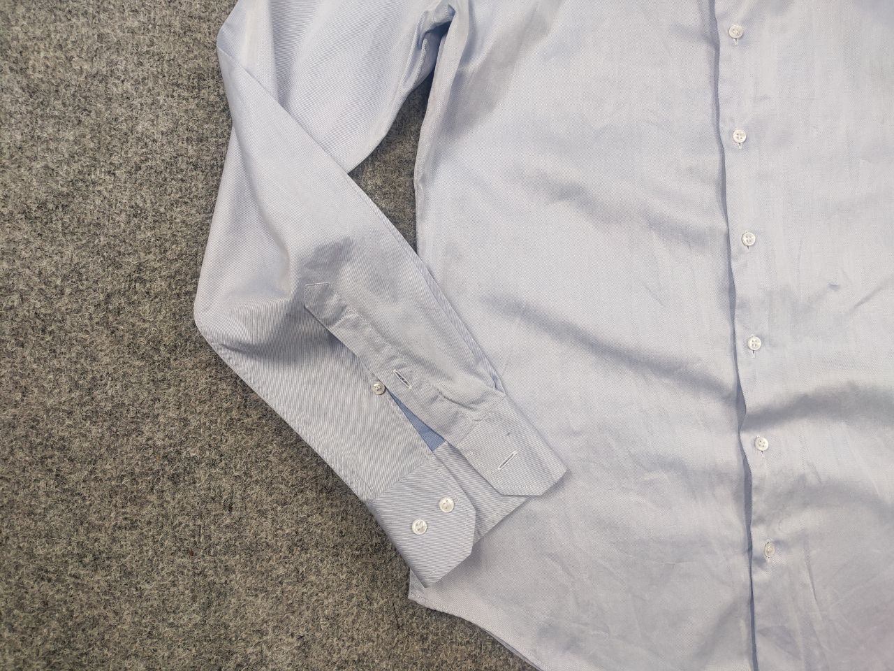 Giorgio Armani Giorgio Armani Design with Light blue thin Long sleeve shirt Size US M / EU 48-50 / 2 - 7 Thumbnail
