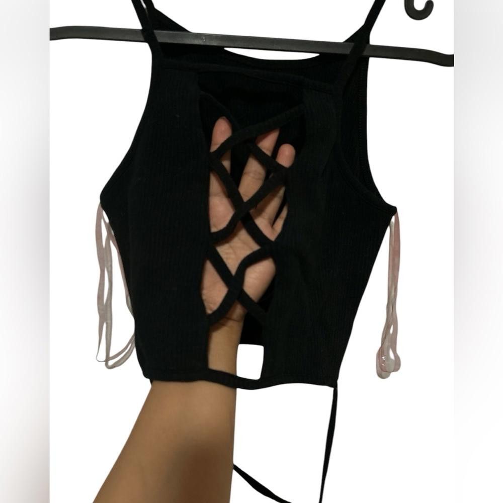 Designer Black sexy Ribbed Lace-Up Crop Top Size S / US 4 / IT 40 - 2 Thumbnail