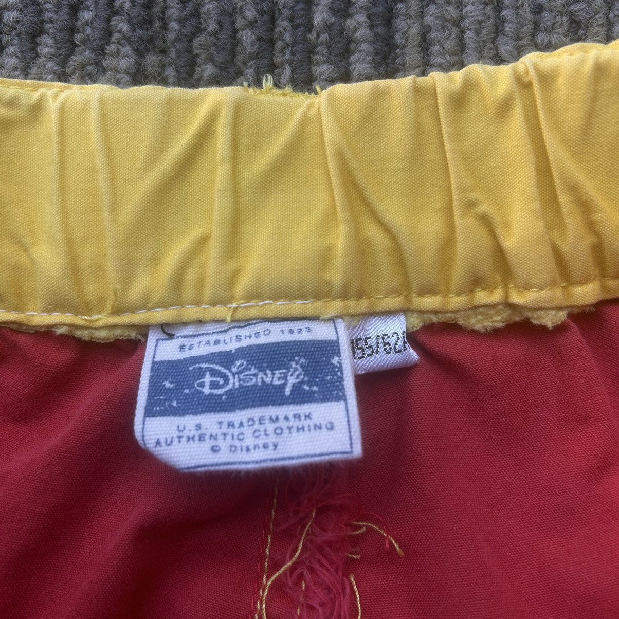 Disney Vtg Disney Winnie The Pooh Chinese Graphic Embroidered Pants Size 26" / US 2 / IT 38 - 3 Thumbnail