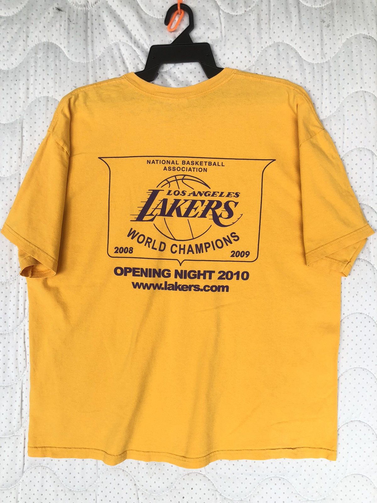 Vintage Vintage L A LAKERS Opening Night 2010 Size US XL / EU 56 / 4 - 2 Thumbnail