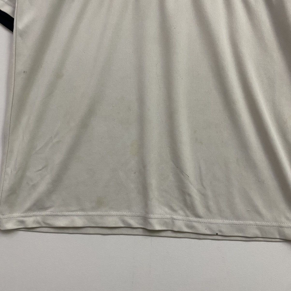 Converse Converse White Shirt Streetwear Size US M / EU 48-50 / 2 - 5 Thumbnail