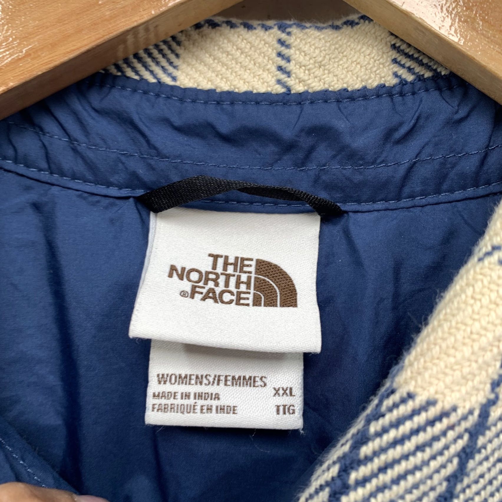 The North Face The North Face Womens XXL Blue Plaid Button Down Shacket Outdoor Heavy Jacket Size XXL / US 16-18 / IT 52-54 - 2 Thumbnail