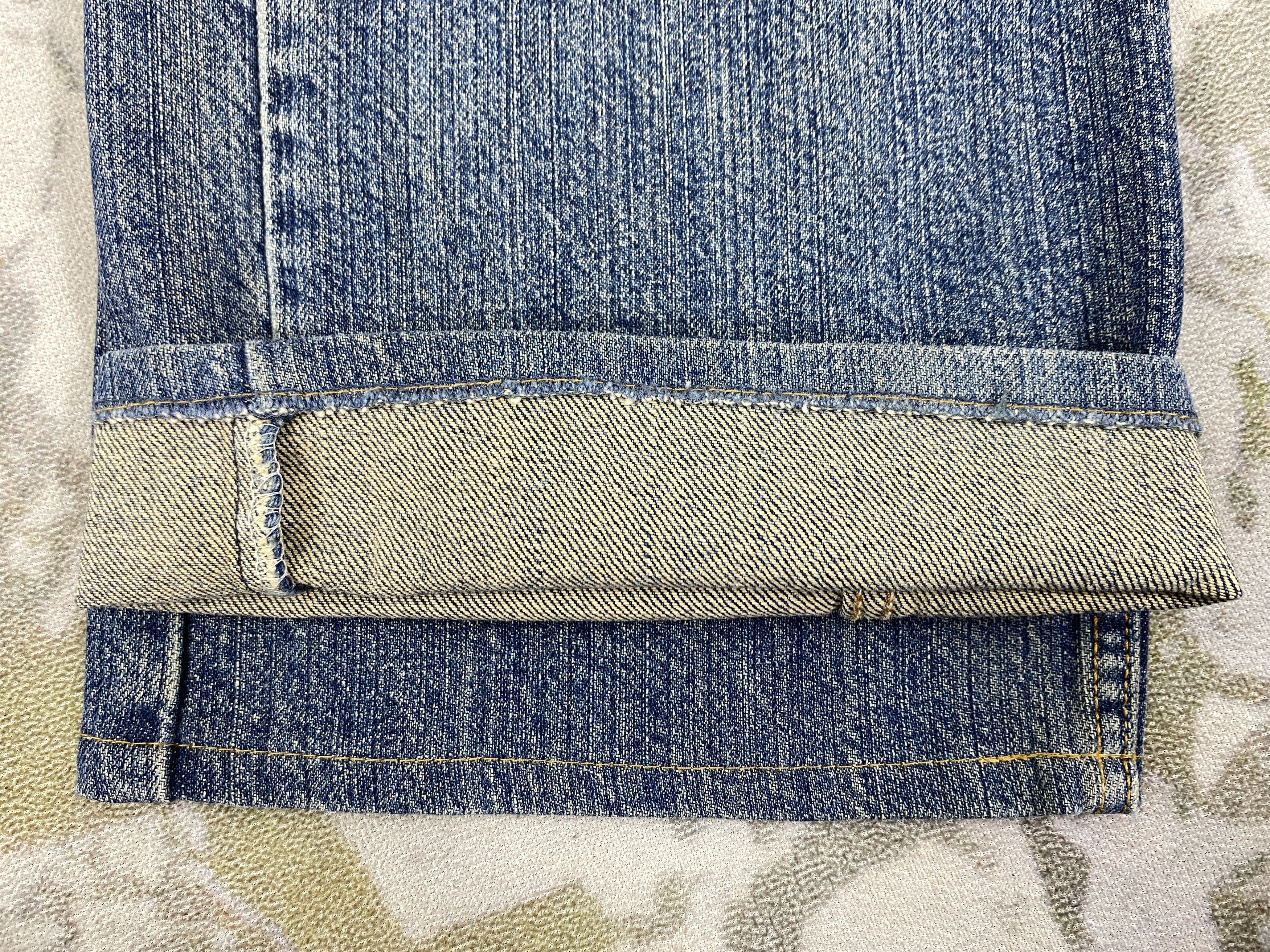 Levi's Faded Blue Vintage Levi's 569 Jeans 31x29 Denim -JN2081 Size US 31 - 14 Thumbnail