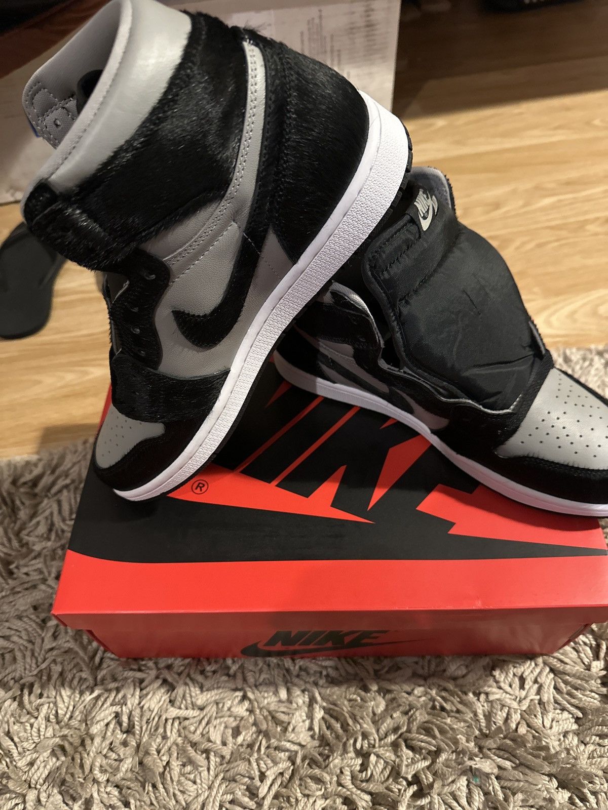 Jordan Brand × Nike wmns air jordan 1 retro hi og Size US 10.5 / IT 40.5 - 1 Thumbnail