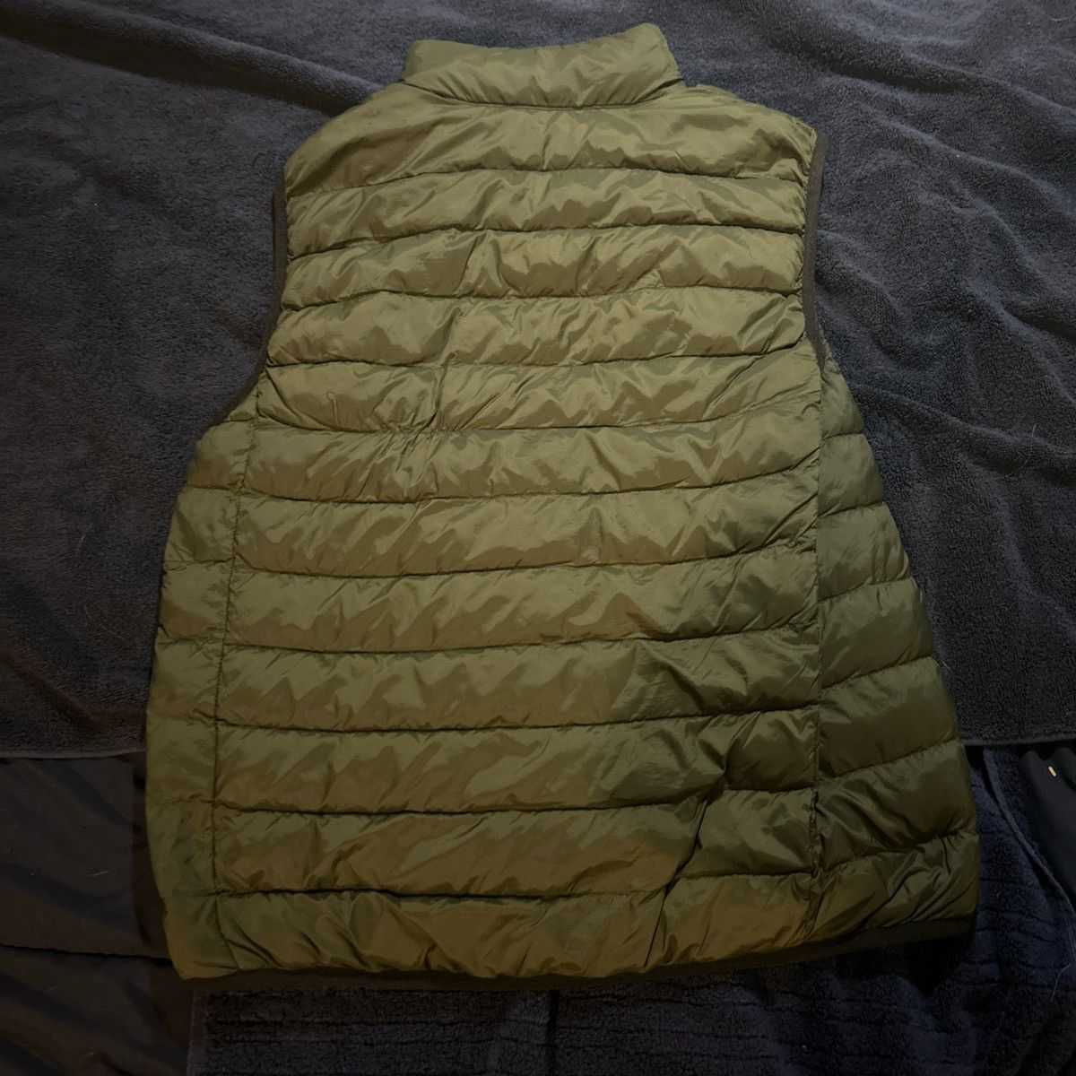 H&M Green Sleeveless Zip-Up Puffer Size US M / EU 48-50 / 2 - 2 Thumbnail
