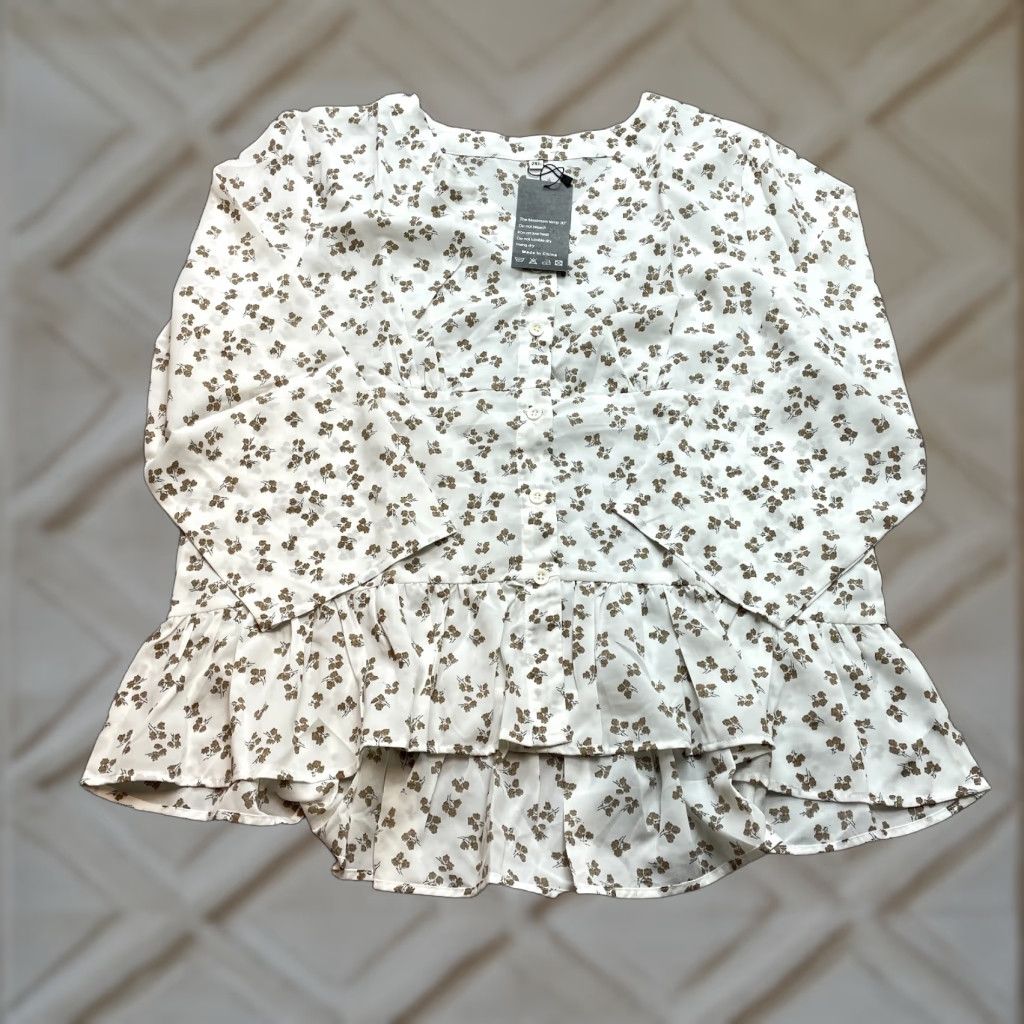 Vintage VINTAGE Tasamo Blouse Shirt Womens 2XL White Floral Button Up Long Sleeve NWT Size XXL / US 16-18 / IT 52-54 - 1 Thumbnail