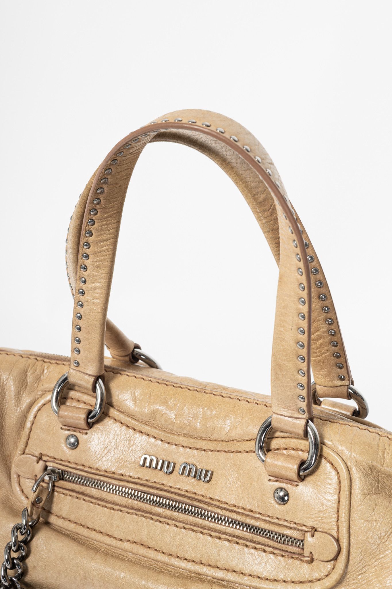 Miu Miu Miu Miu Beige Vitello Heart-Charm 2-Way Handbag Size ONE SIZE - 8 Thumbnail