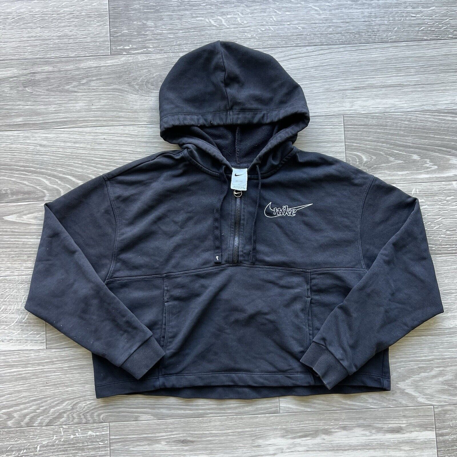 Nike Nike Womens Size Large Black Cropped Pullover Hooded sweater Size L / US 10 / IT 46 - 1 Thumbnail