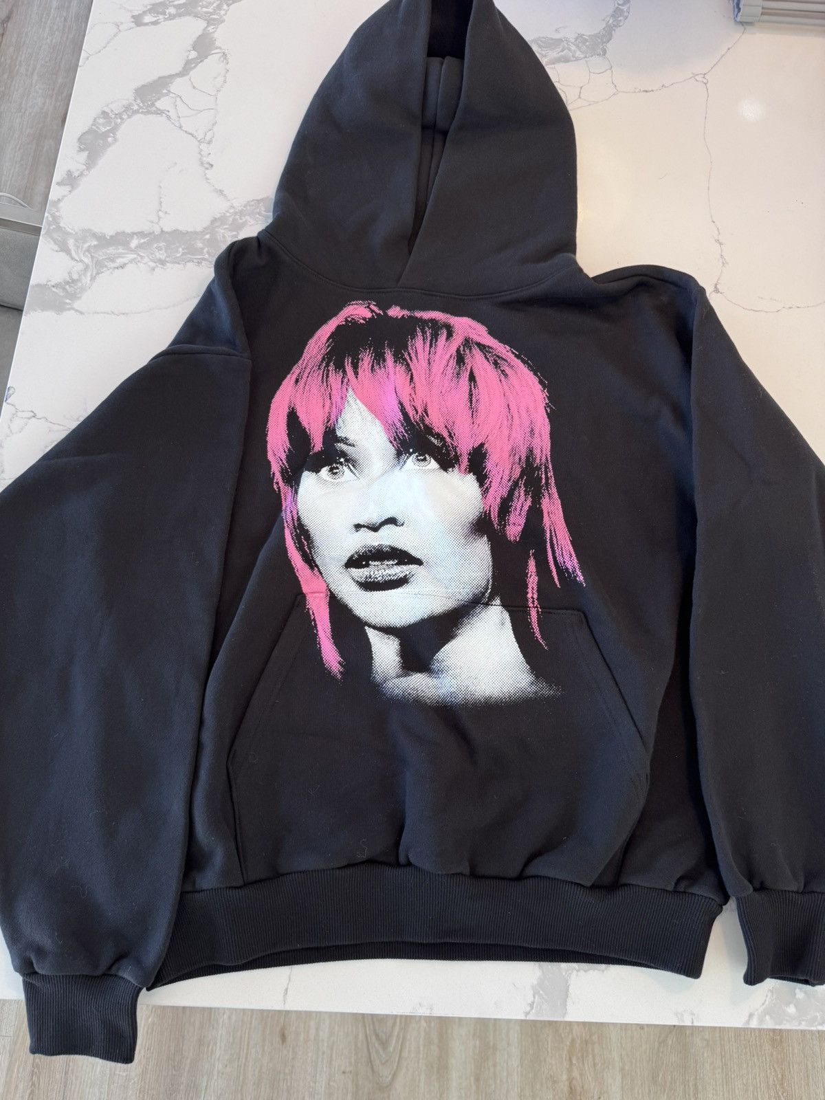 Band Tees Nicki Minaj pink Friday tour hoodie Size US L / EU 52-54 / 3 - 1 Thumbnail