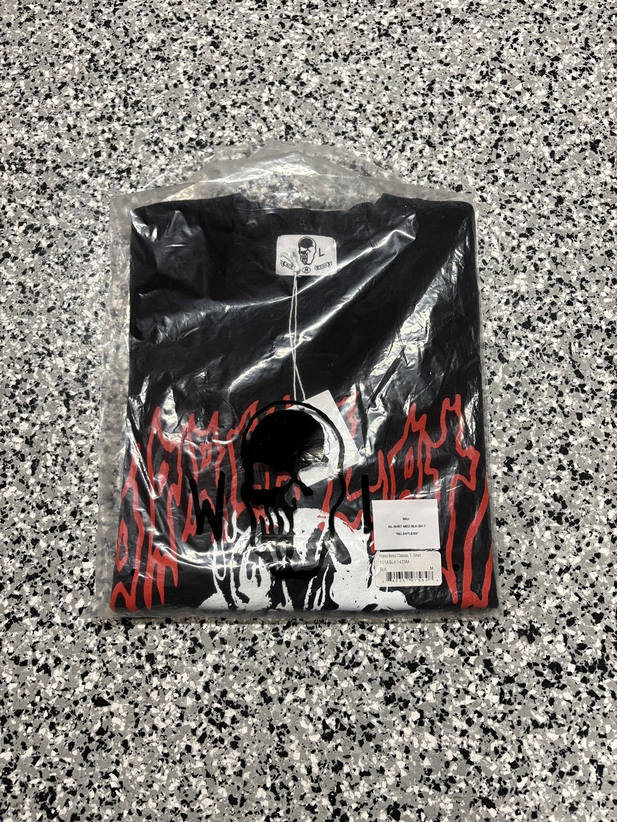 Warren Lotas 2025 Warren Lotas “RELENTLESS” Faded Black T-Shirt Size M Size US M / EU 48-50 / 2 - 4 Thumbnail