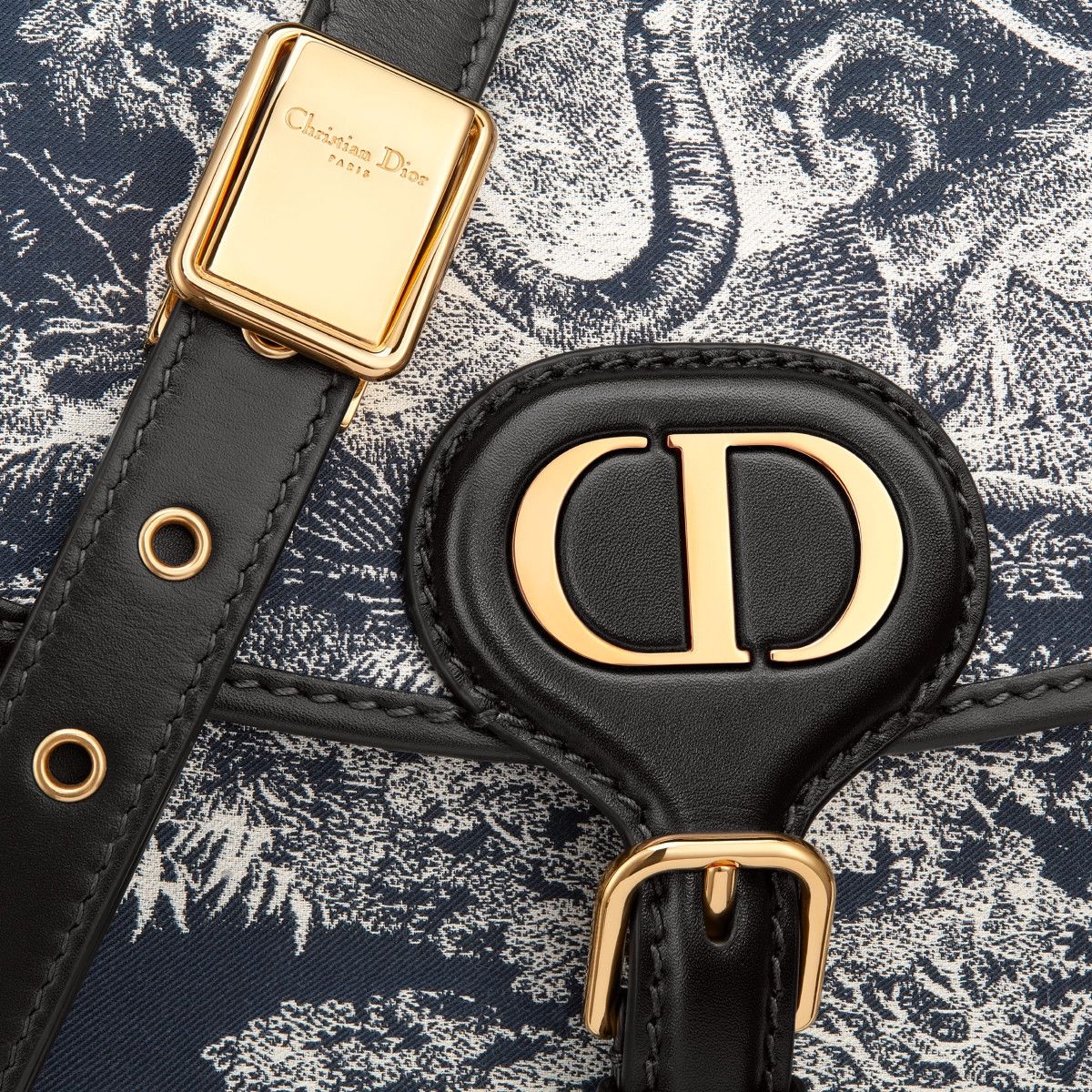 Dior o1bcso1str1124 Size: OS / Bobby Bag in Blue Size ONE SIZE - 6 Thumbnail