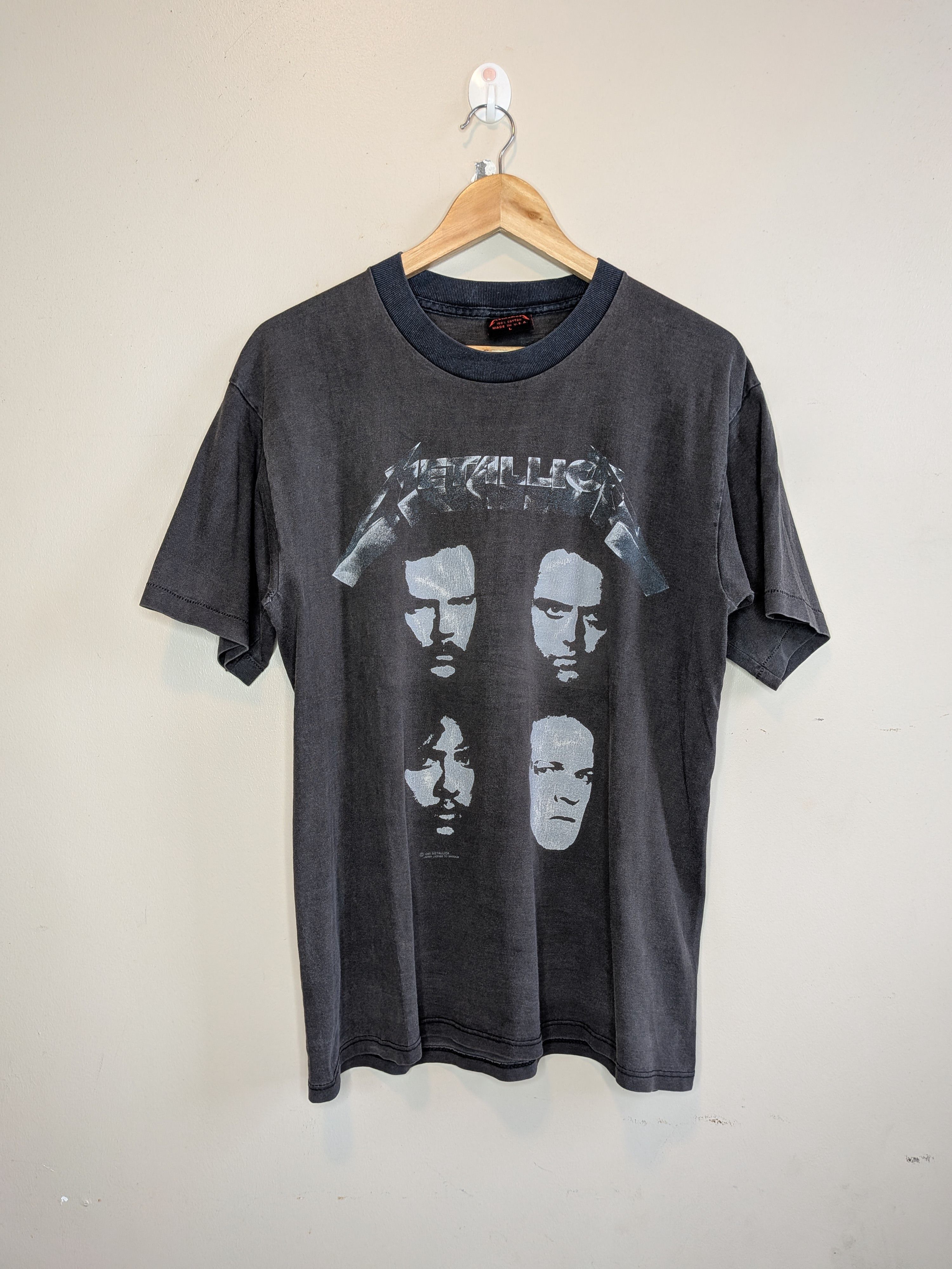 Metallica Metallica 1991 Black Album Tour Size US L / EU 52-54 / 3 - 1 Thumbnail