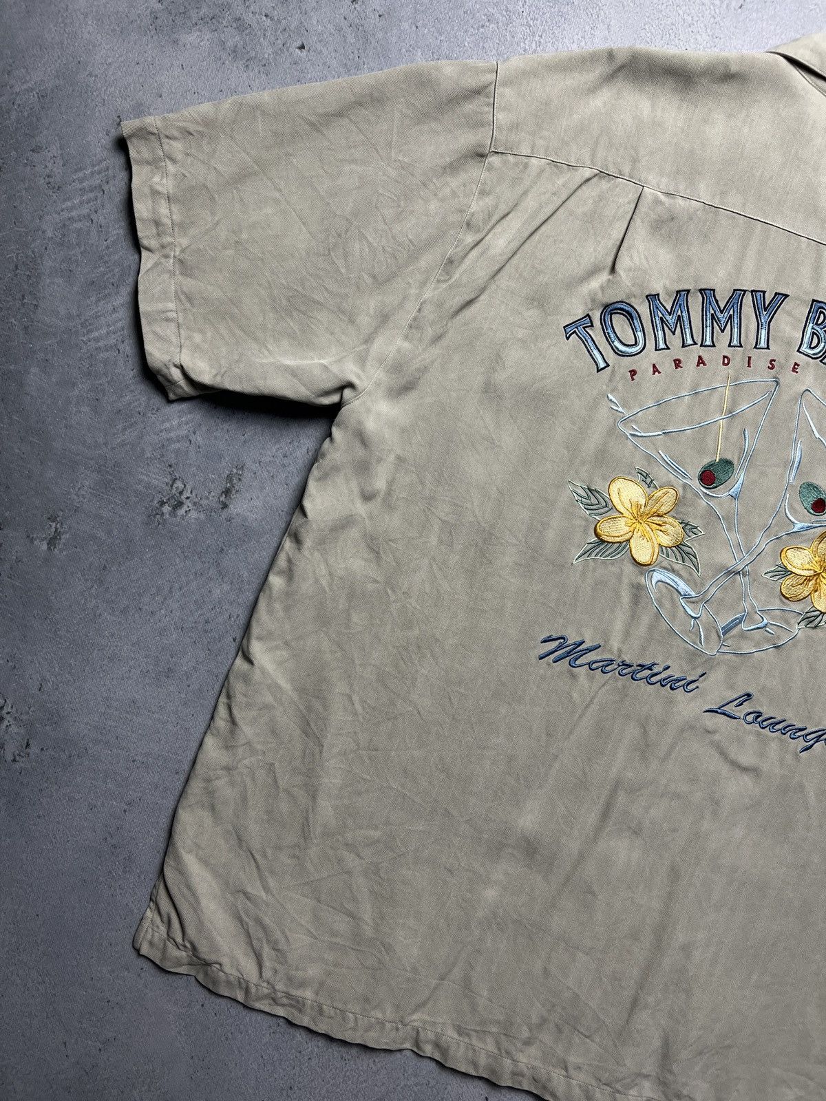 Tommy Bahama Tommy Bahama Beige 100% Silk Hawaiian Button Up Shirt y2k Size US XL / EU 56 / 4 - 6 Thumbnail