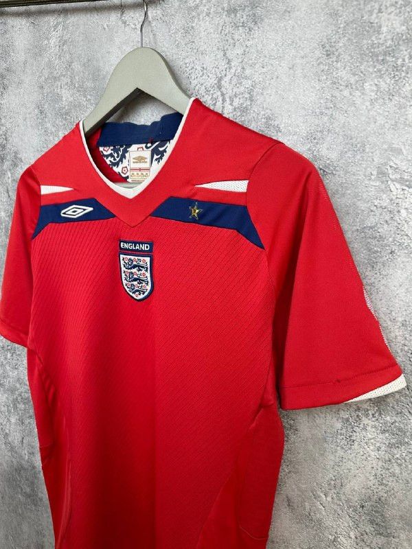 Umbro Umbro England Away Shirt 2008 Red Football Jersey Size US S / EU 44-46 / 1 - 5 Thumbnail
