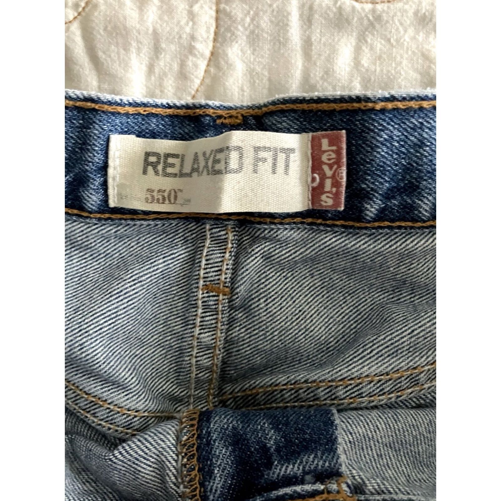 Levi's Levi’s 550 Jeans Men’s 36x34 Blue Denim Relaxed Fit 36x34 Zip Pockets Straight Y2K 2000s Mens Regular Jeans Size US 36 / EU 52 - 5 Thumbnail