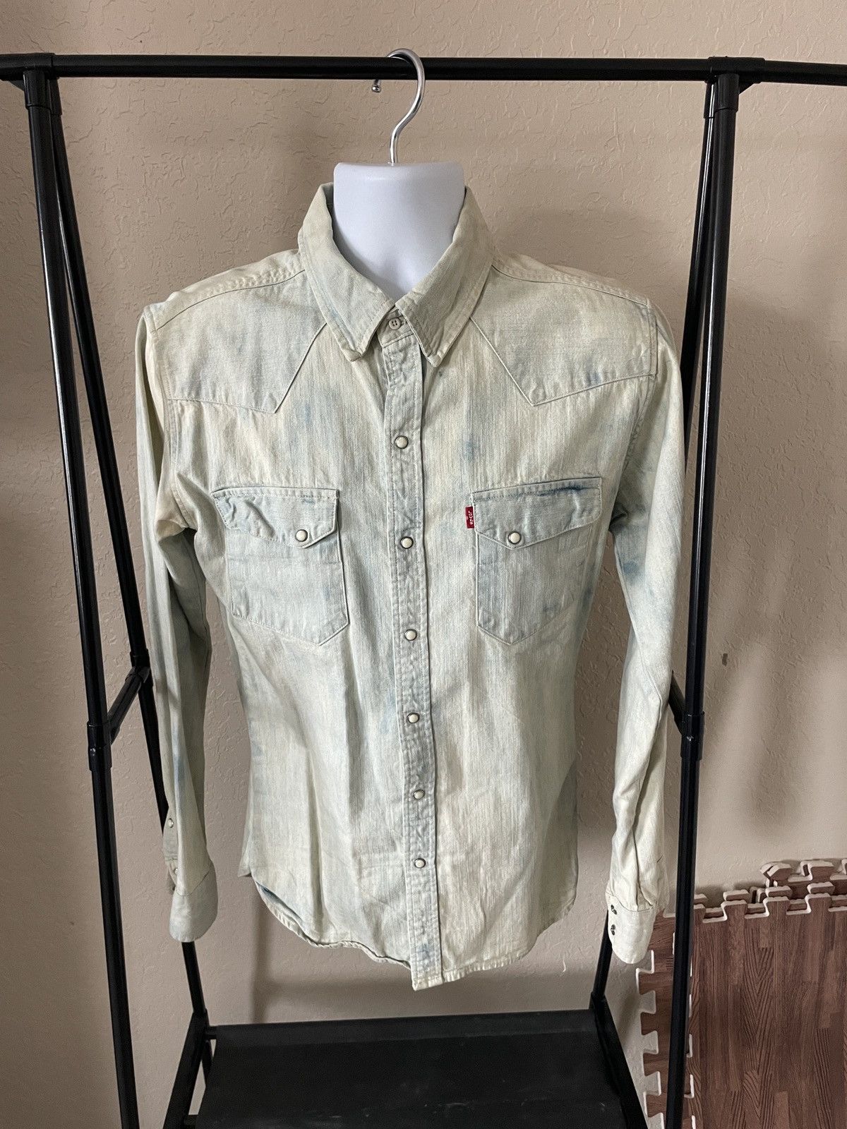 Levi's Vintage Clothing Bleached Denim Snap button down western shirt Size US L / EU 52-54 / 3 - 2 Thumbnail