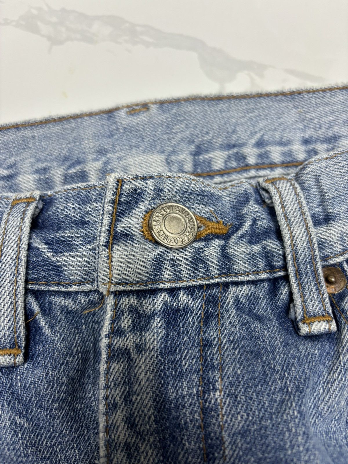 Levi's Vintage Levis 502 Big E Selvedge Redline Distressed Denim Size 26" / US 2 / IT 38 - 9 Thumbnail