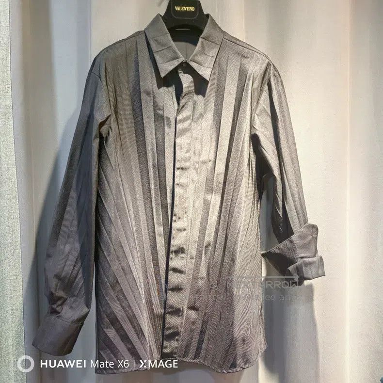 Valentino Valentino Big shirt coat Size US M / EU 48-50 / 2 - 2 Thumbnail