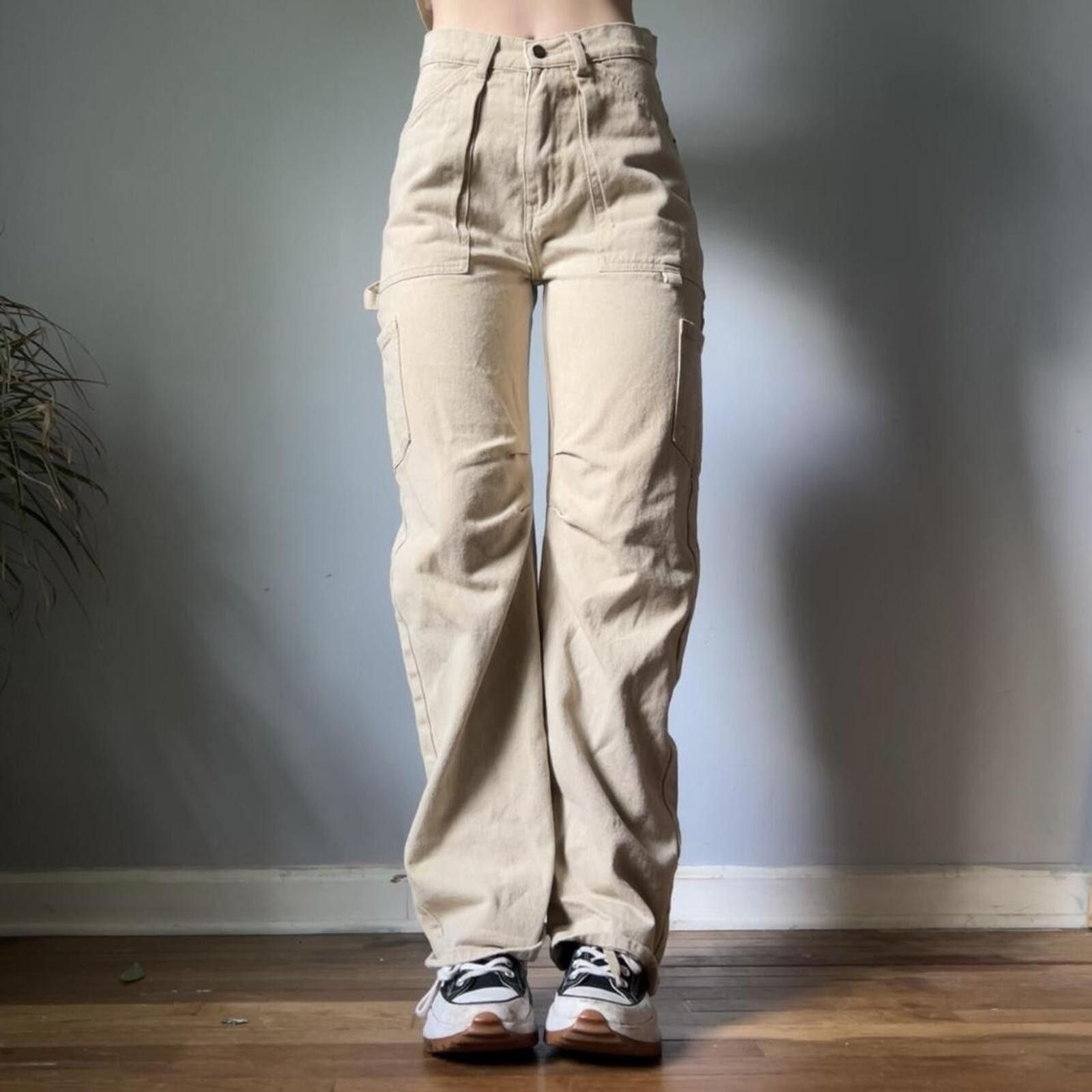Lioness Lioness mid rise cream cargo pants Size 26" / US 2 / IT 38 - 2 Thumbnail