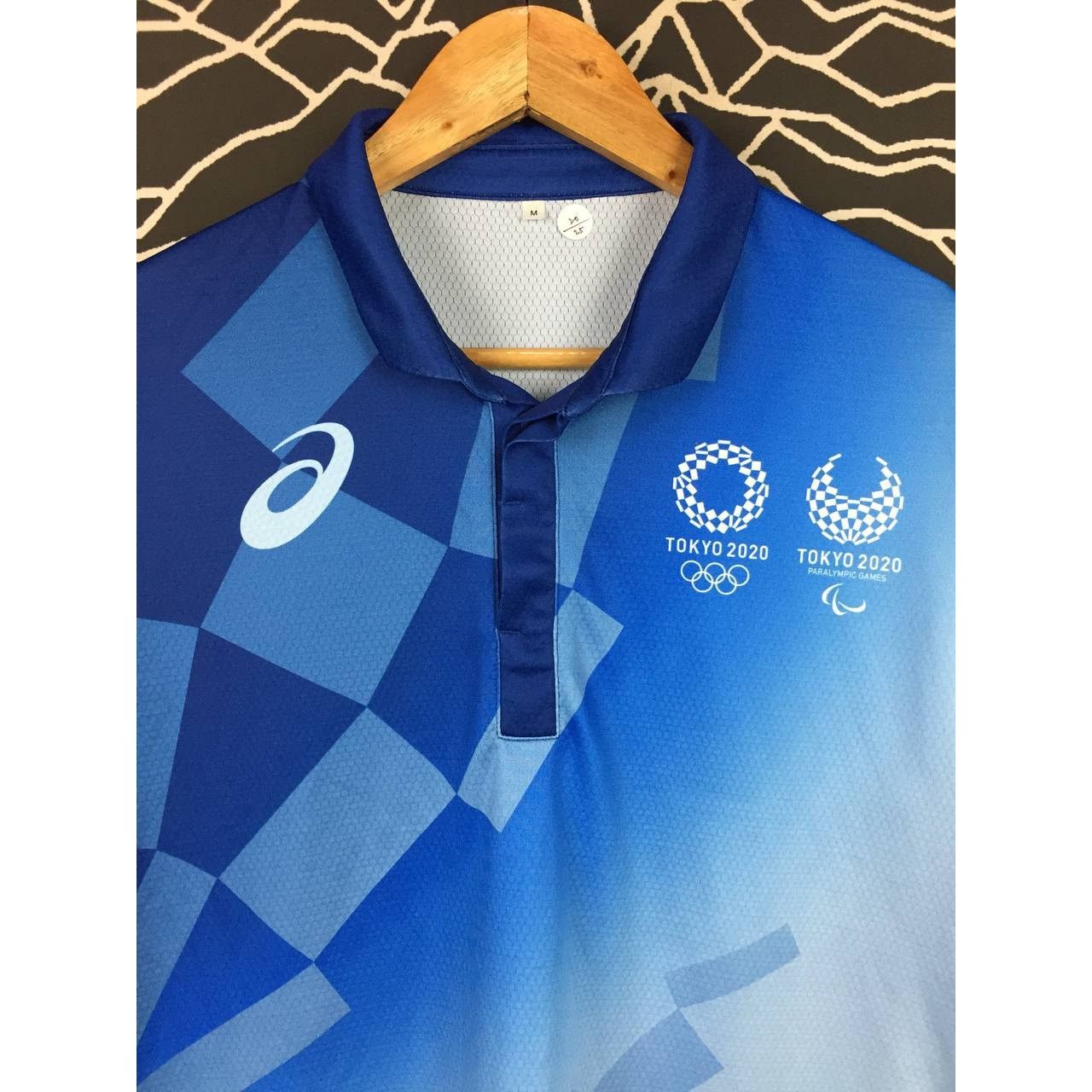 Asics × Vintage Asics Tokyo 2020 Olympic Volunteer Staff Activewear Polo Tee Size US M / EU 48-50 / 2 - 3 Thumbnail