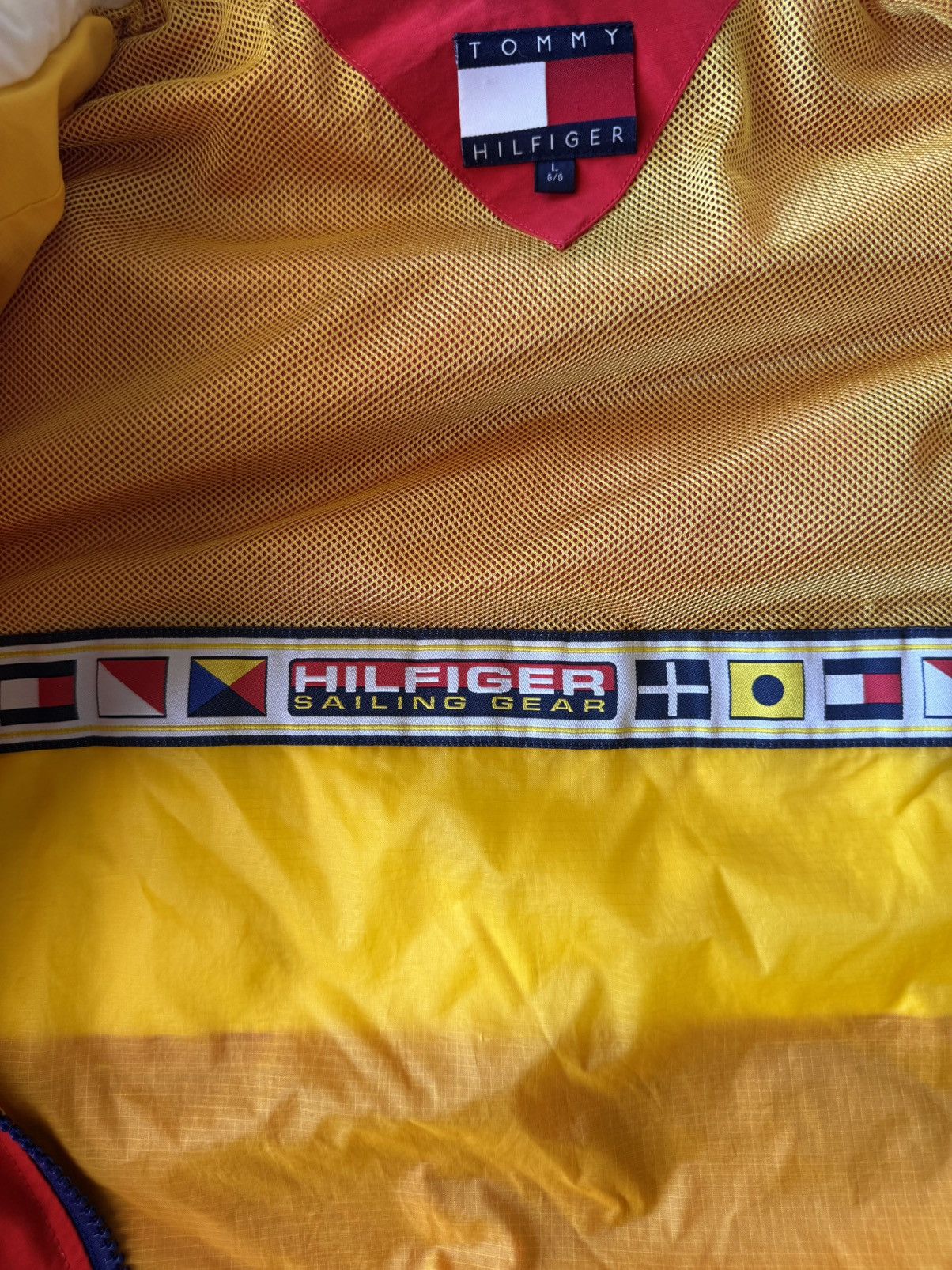 Tommy Hilfiger 90’s Tommy Hilfiger Sailing Gear Jacket Size US L / EU 52-54 / 3 - 4 Thumbnail