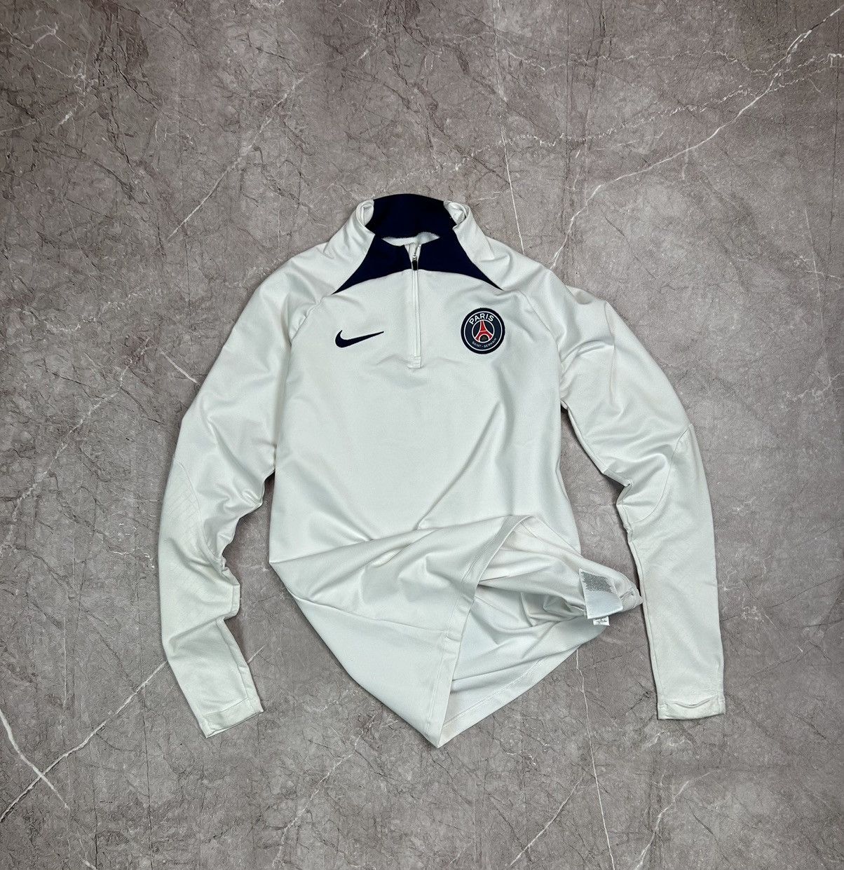 Nike Paris Saint Germain PSG soccer longsleeve S white Size US S / EU 44-46 / 1 - 2 Thumbnail