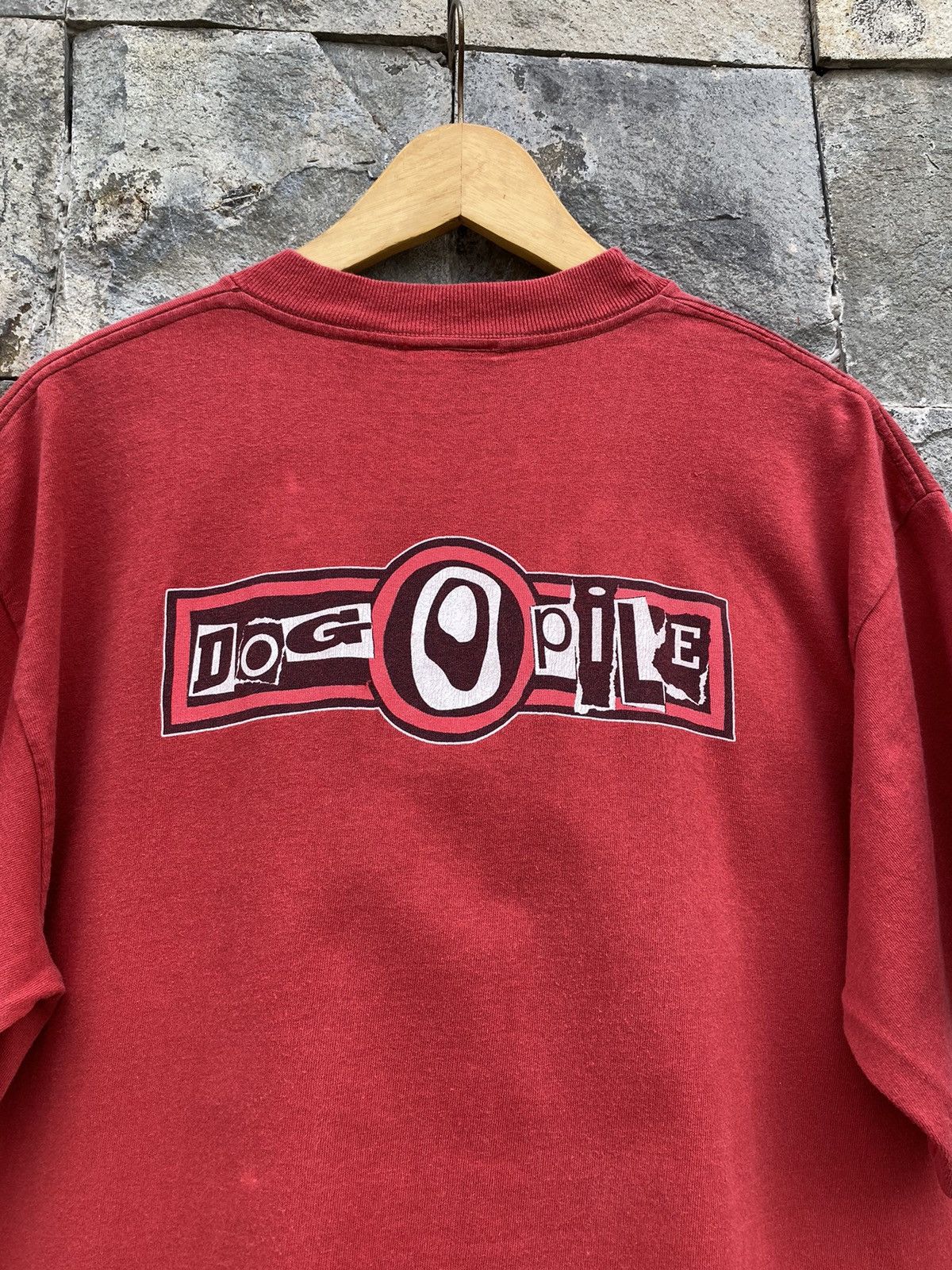 Santa Cruz Skateboards Vintage 90s Dogpile Skateboard Shirt Size US L / EU 52-54 / 3 - 3 Thumbnail