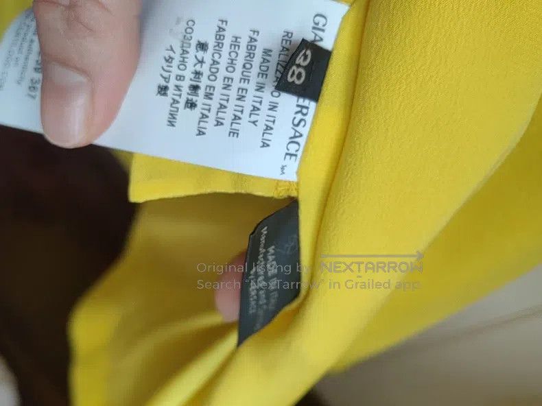 Versace Versace Women's woolen coat Size M / US 6-8 / IT 42-44 - 4 Thumbnail