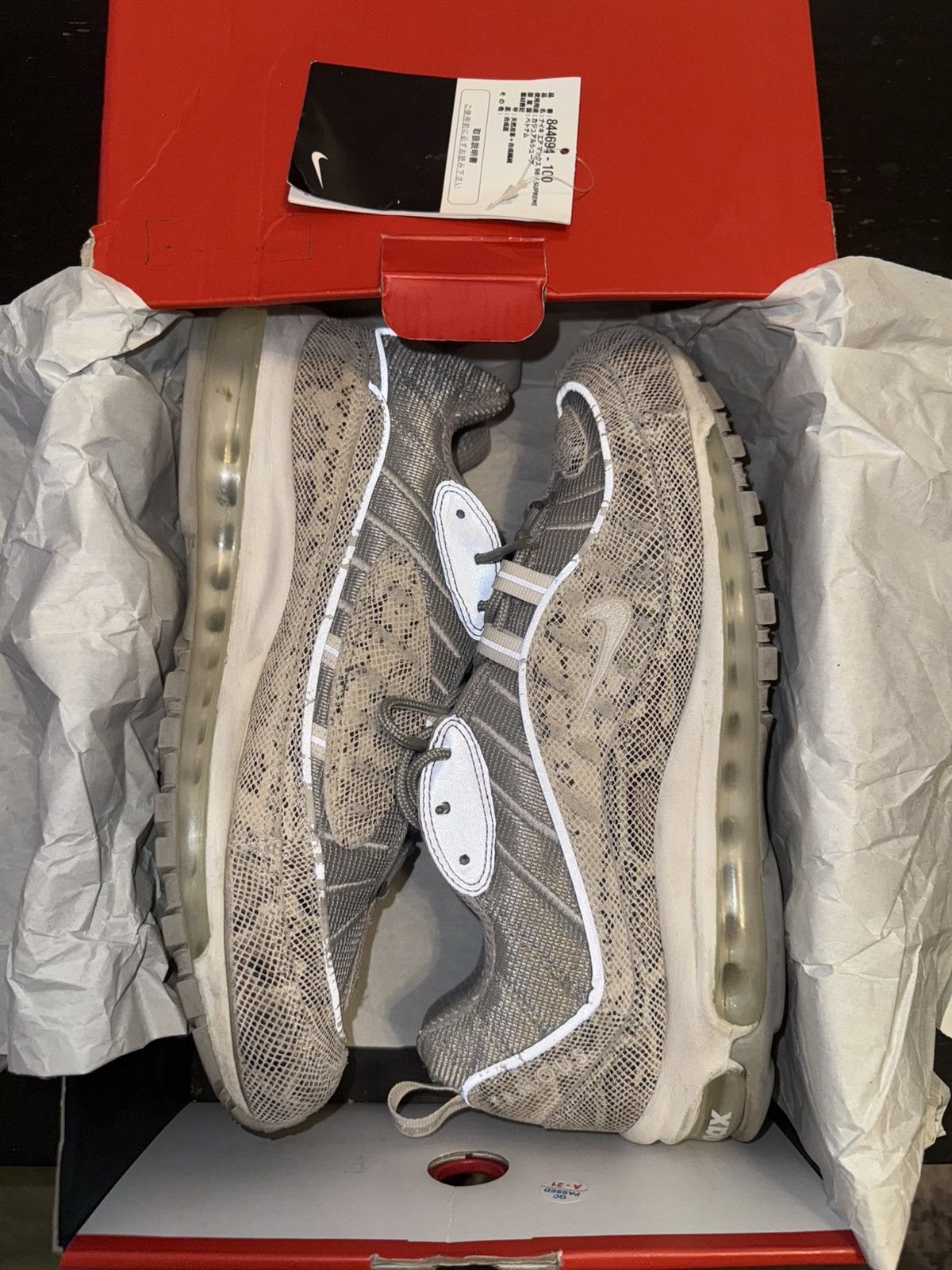 Supreme Nike Air Max 98 SUPREME Snakeskin Size 10 Size US 10 / EU 43 - 1 Thumbnail
