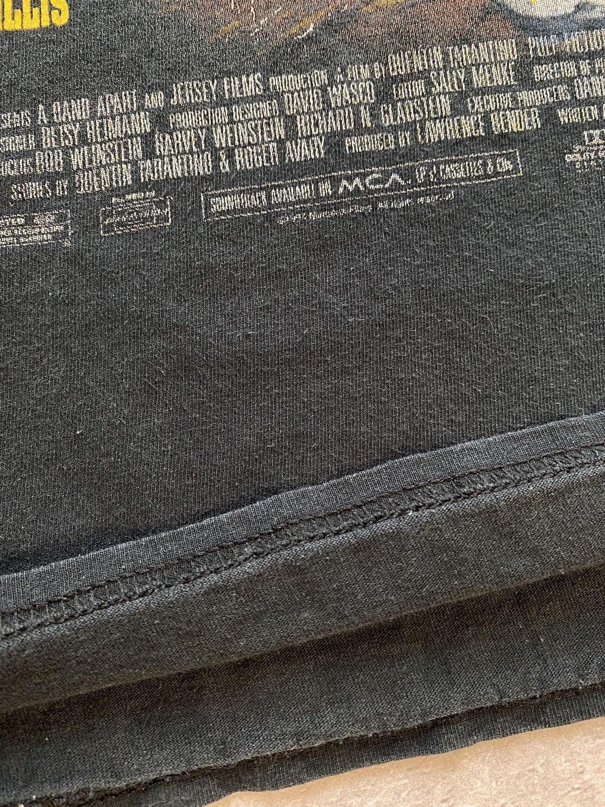 Vintage Vintage 1994 Pulp Fiction x Winterland Productions T-shirt Size US M / EU 48-50 / 2 - 11 Thumbnail