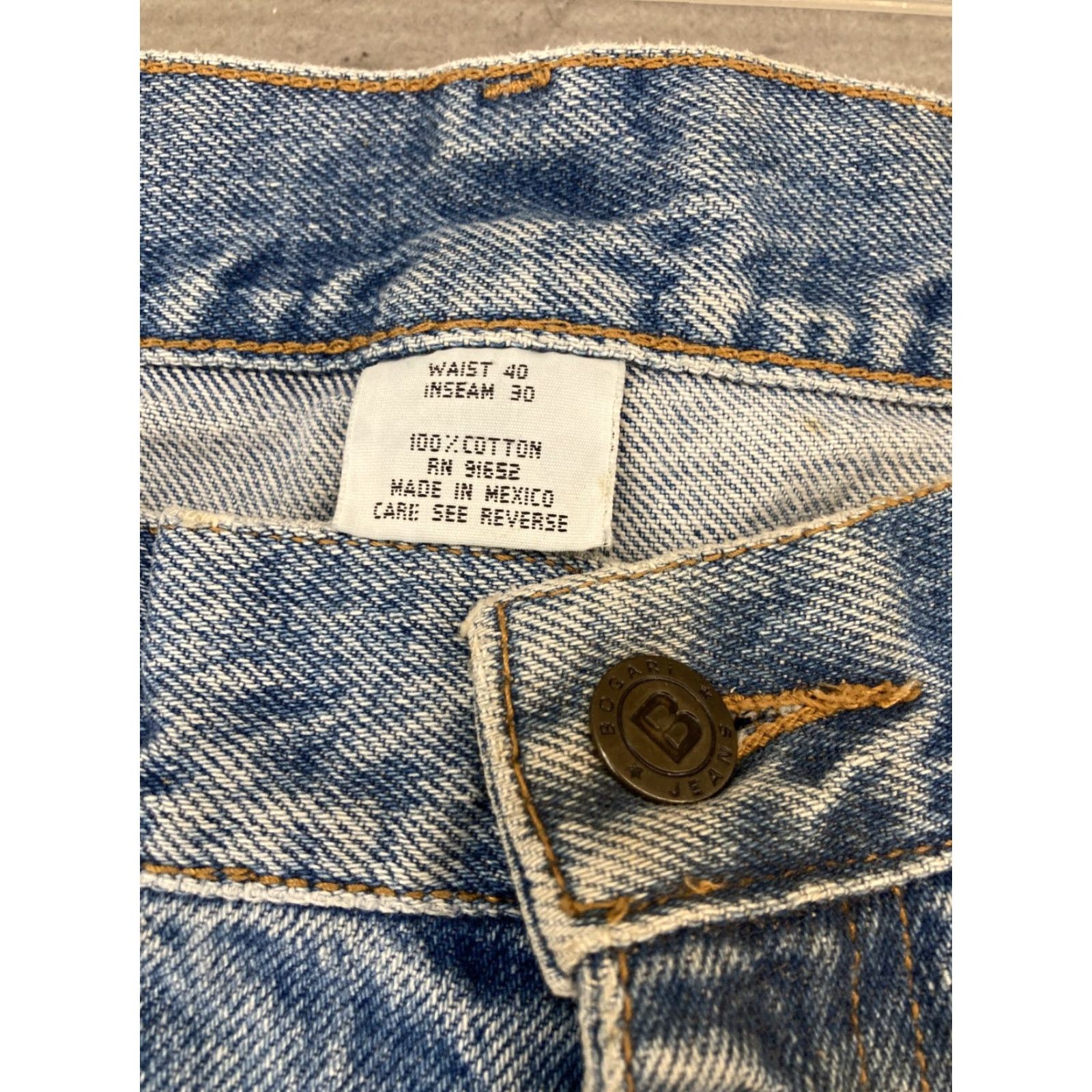 Vintage Bogari Jeans Mens 40 x 30 90s Designer Vintage Blue Denim 5-Pocket Straight Regular Cotton Logo Studded Top Quality Shirt Size US 40 / EU 56 - 3 Thumbnail