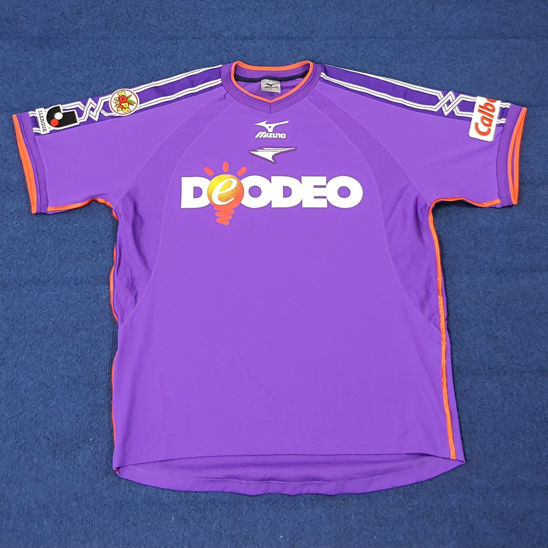 Japanese Brand × Mizuno Vintage Mazda Sanfrecce Hiroshima Soccer