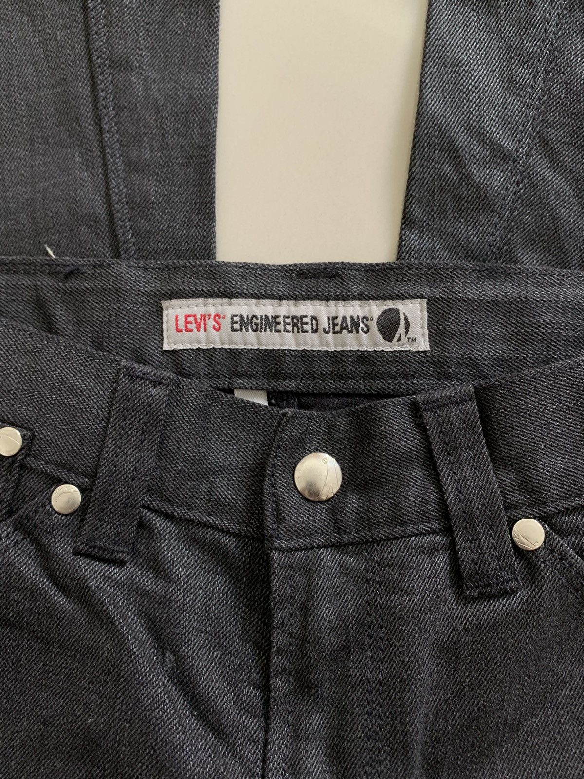 Levi's Vintage Clothing Vintage Levi’s Engineered 1999 Black Coated Jeans Size US 26 / EU 42 - 6 Thumbnail