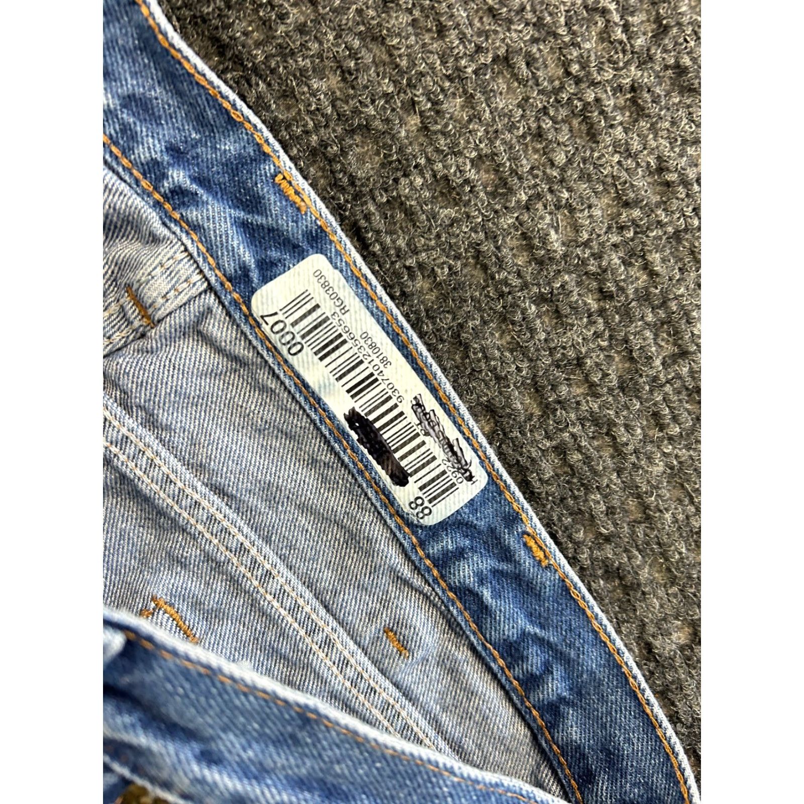 Carhartt VINTAGE Carhartt Jeans Relaxed Fit 38 x 30 Denim Blue 80s 90s Grunge Logo USA Men Jeans Size US 38 / EU 54 - 6 Thumbnail