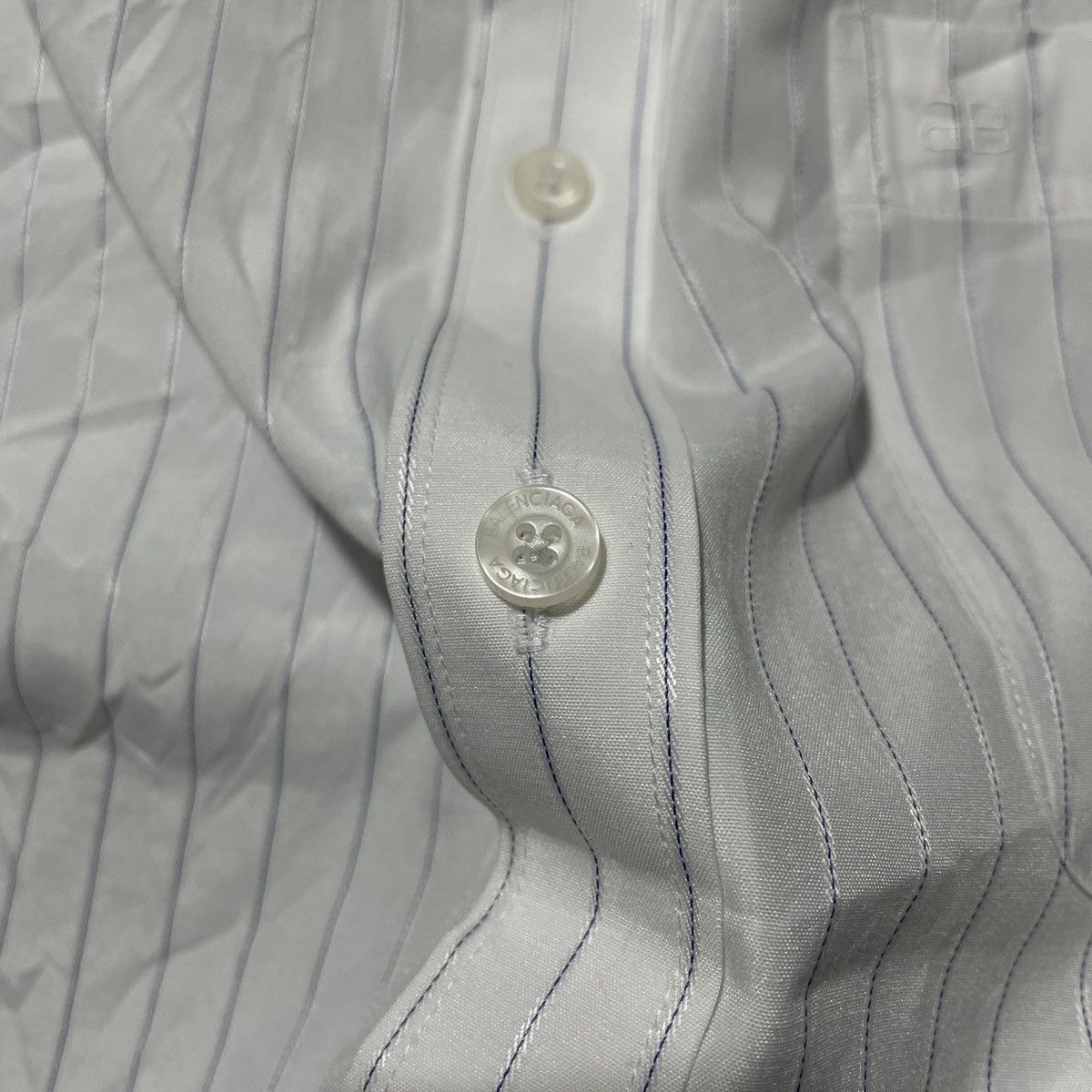Balenciaga Vintage Shirts Balenciaga BB Embrodiered Logos Pocket Size US L / EU 52-54 / 3 - 4 Thumbnail
