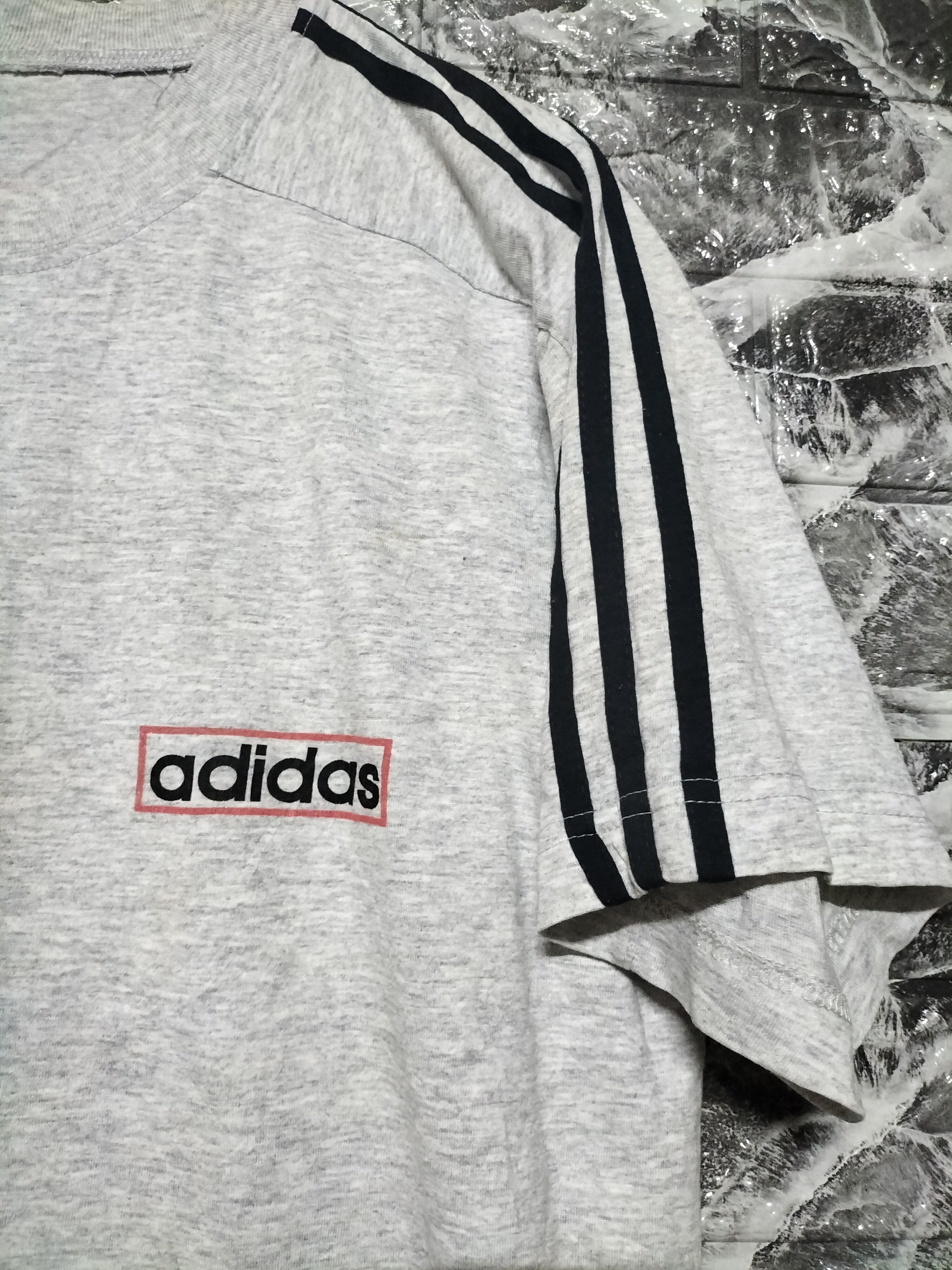 Adidas Vintage Adidas 3 Stripes fashion sportswear 90s Size US L / EU 52-54 / 3 - 3 Thumbnail