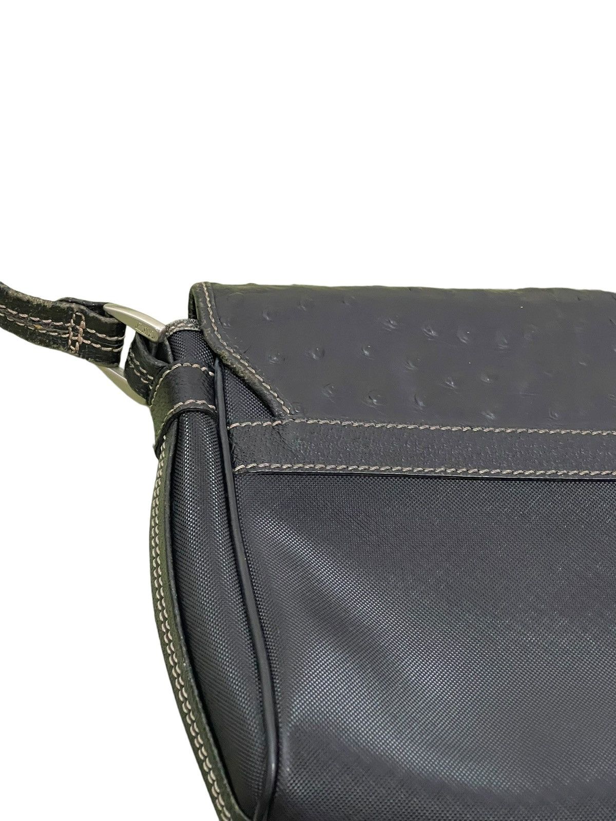Gianfranco Ferre Cross Body Vtg Gianfranco Ferre Leather Sling Bag 2🟩 Size ONE SIZE - 18 Thumbnail