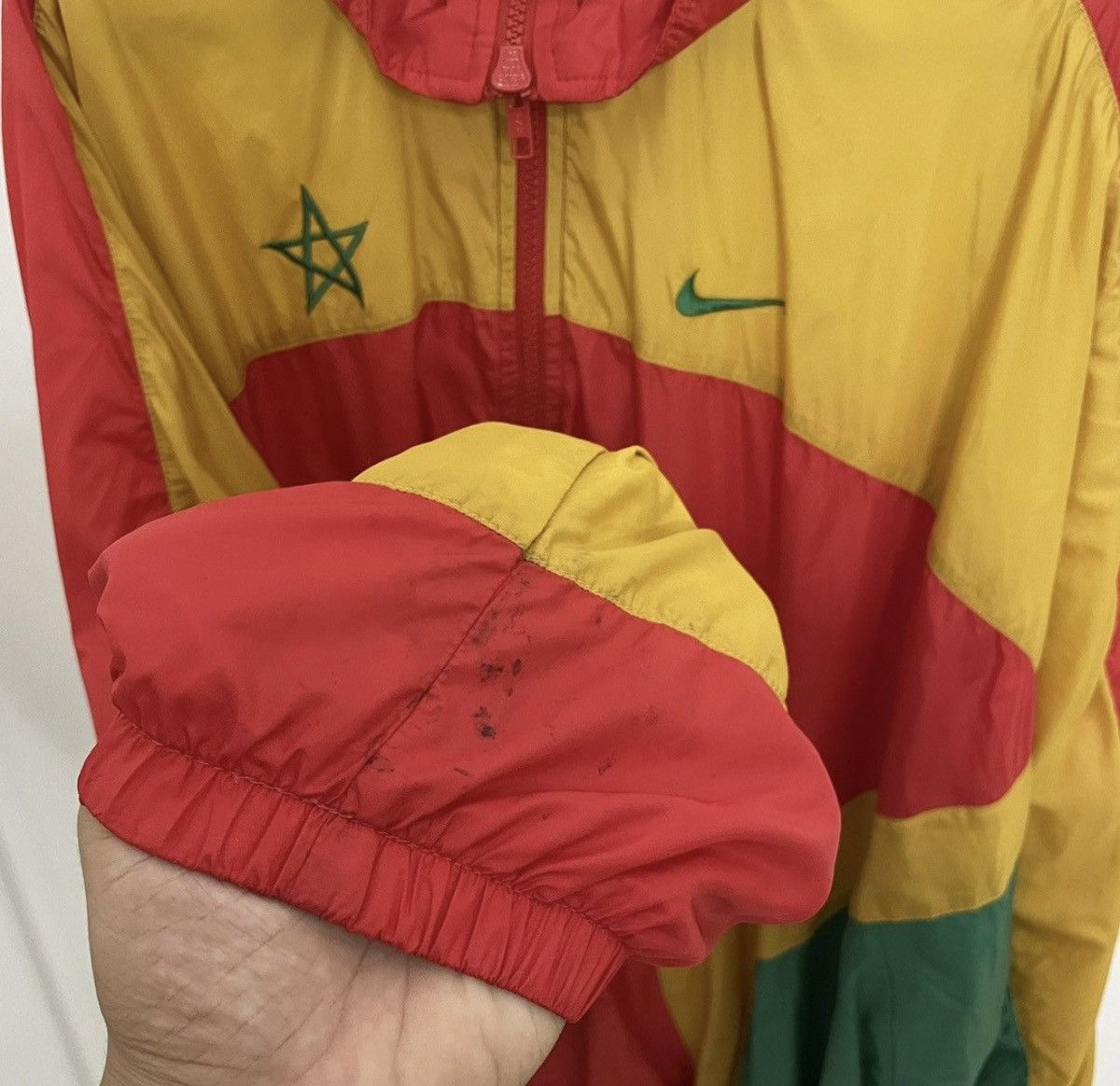 Vintage rare vintage usa-made nike morocco 1999 windbreaker Size US XL / EU 56 / 4 - 16 Thumbnail