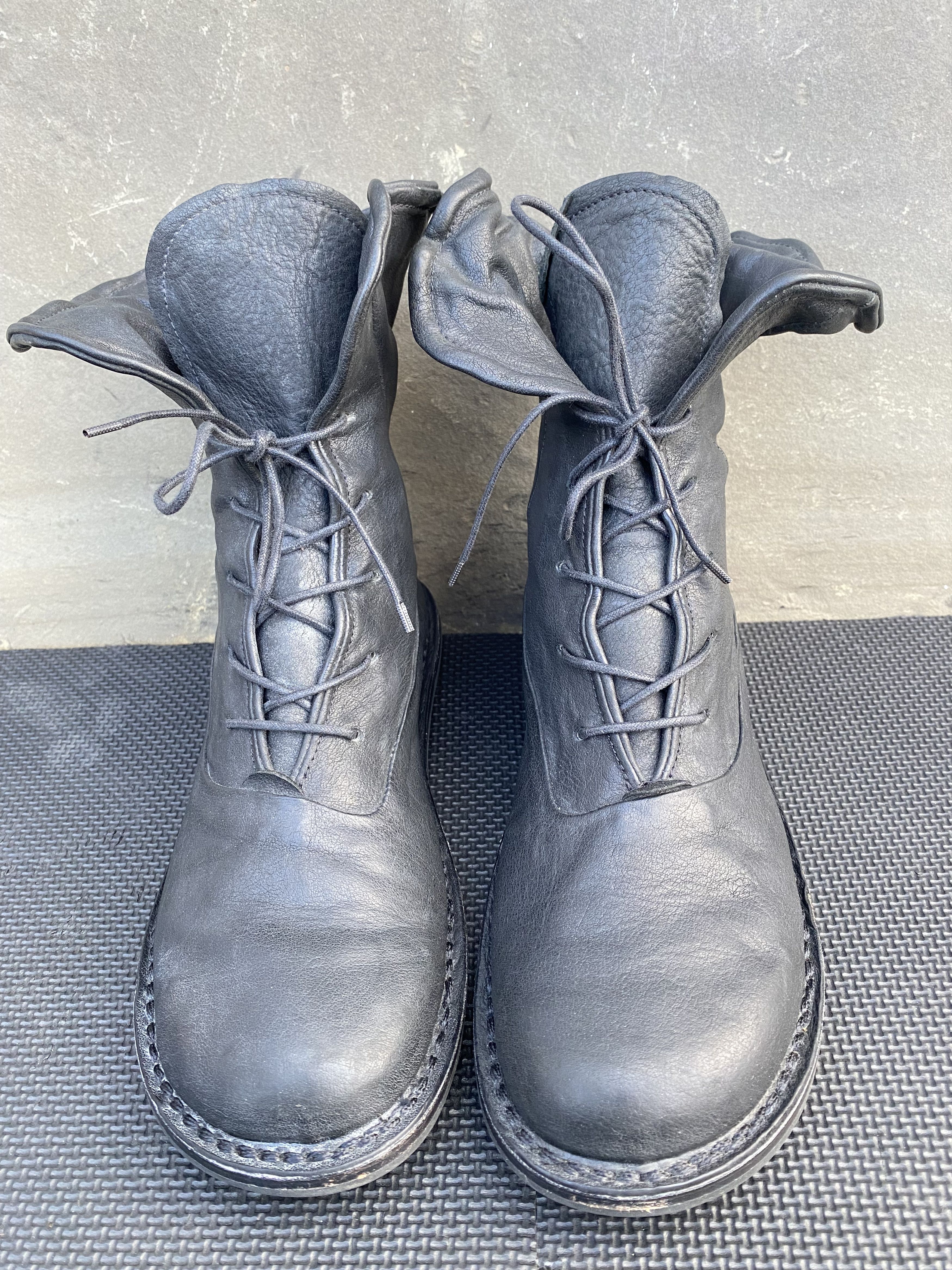 Trippen Trippen Women's Leather Black Flower design Medieval Size US 10.5 / IT 40.5 - 2 Thumbnail