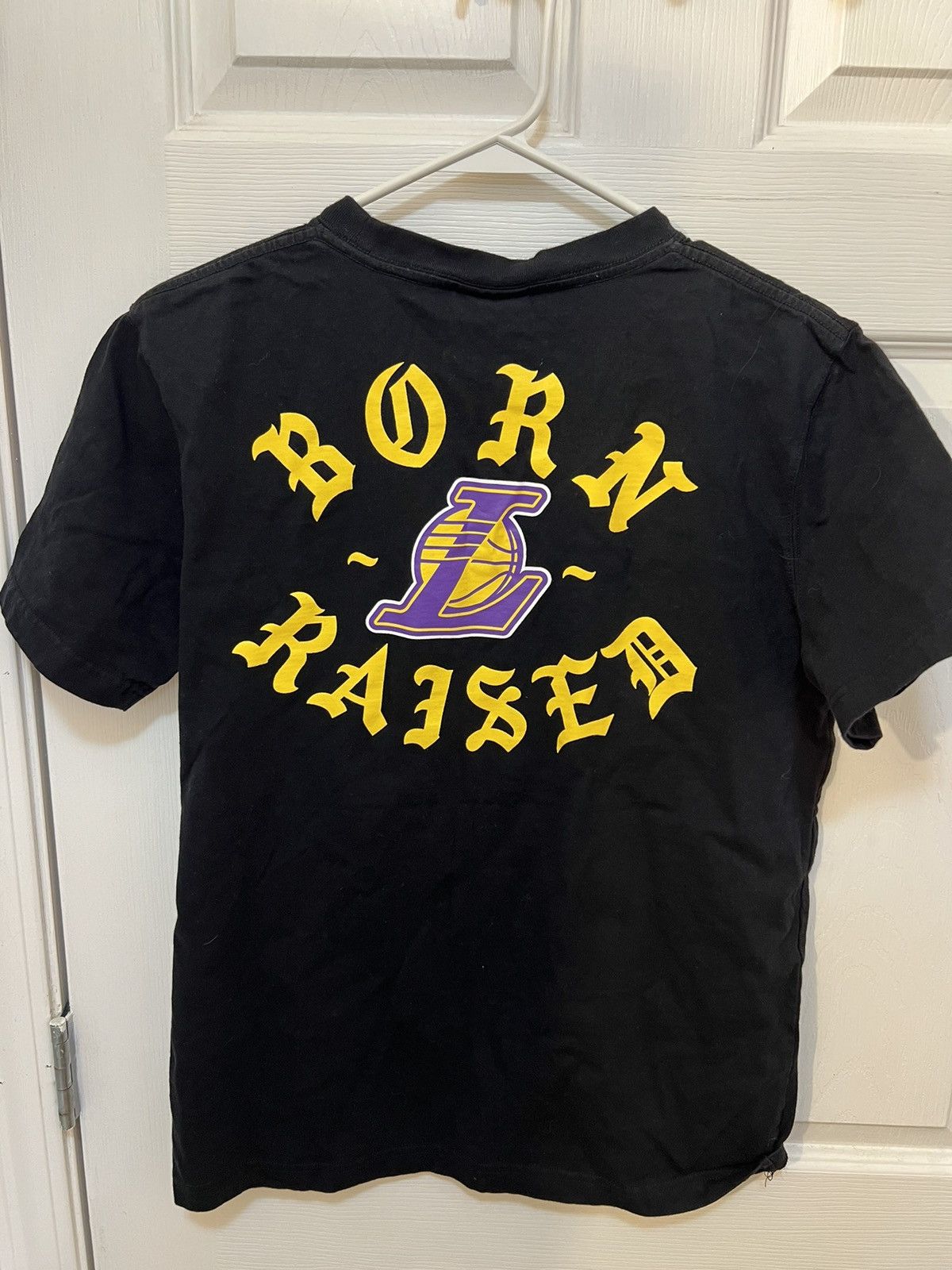 Born X Raised × NBA × New Era Born x Raised x New Era Lakers Logo Shirt Size US M / EU 48-50 / 2 - 1 Thumbnail