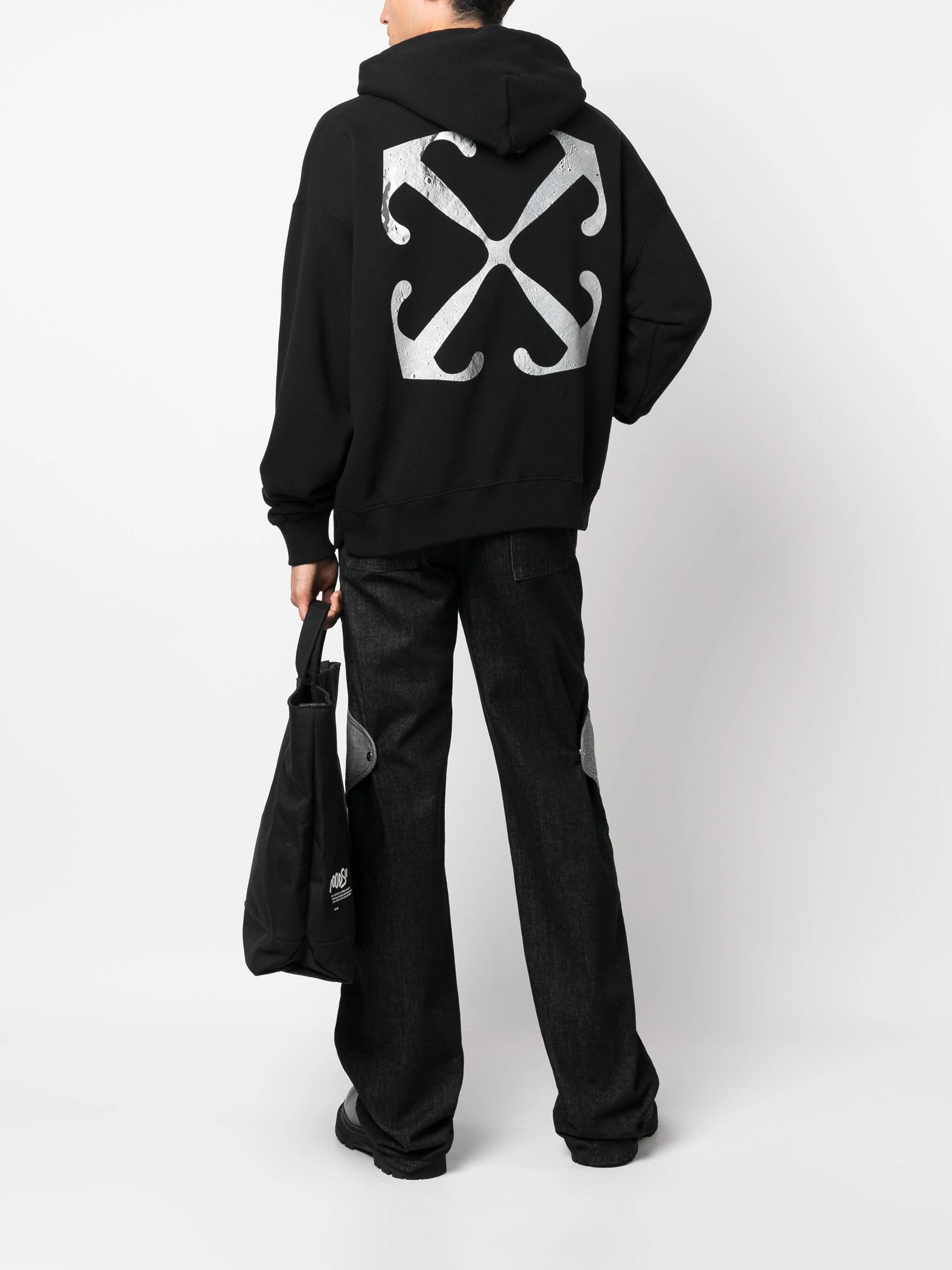 Off-White o1w1db10824 Lunar Arrow Skate Hoodie in Black Size US XL / EU 56 / 4 - 2 Thumbnail